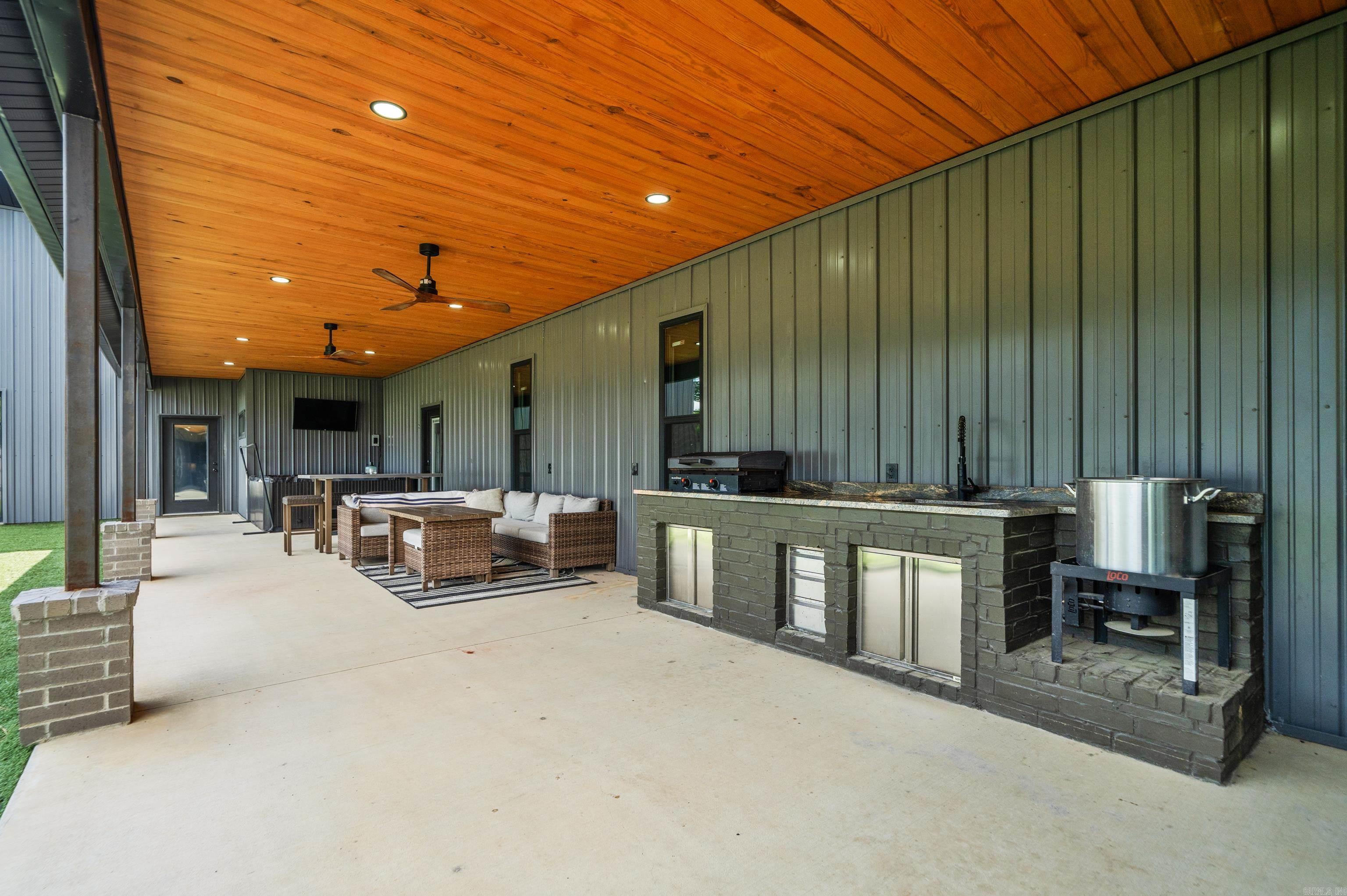 TANGLEWOOD ESTATES - Residential