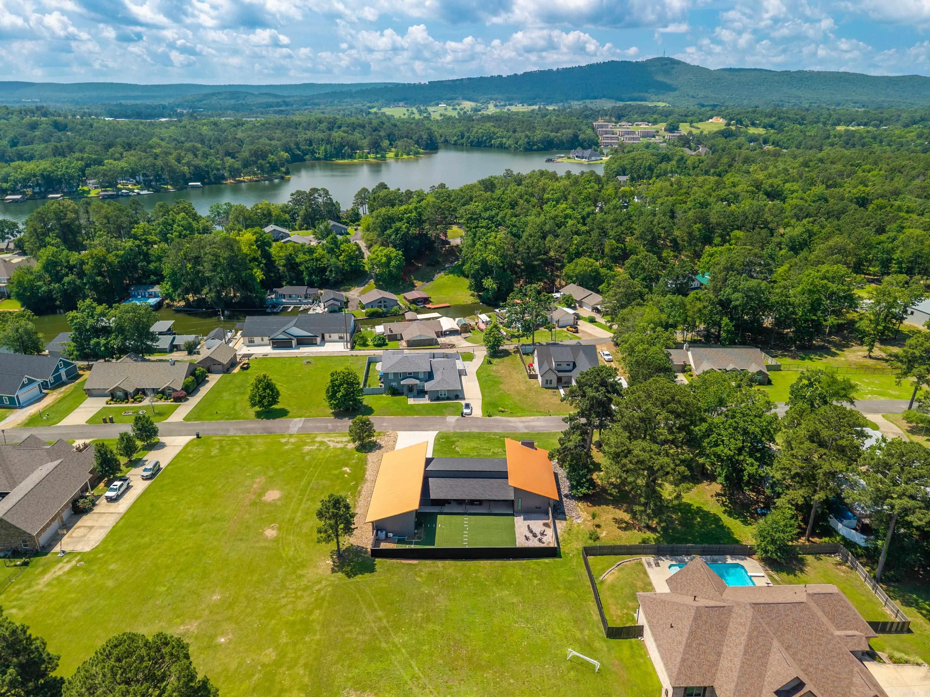 TANGLEWOOD ESTATES - Residential