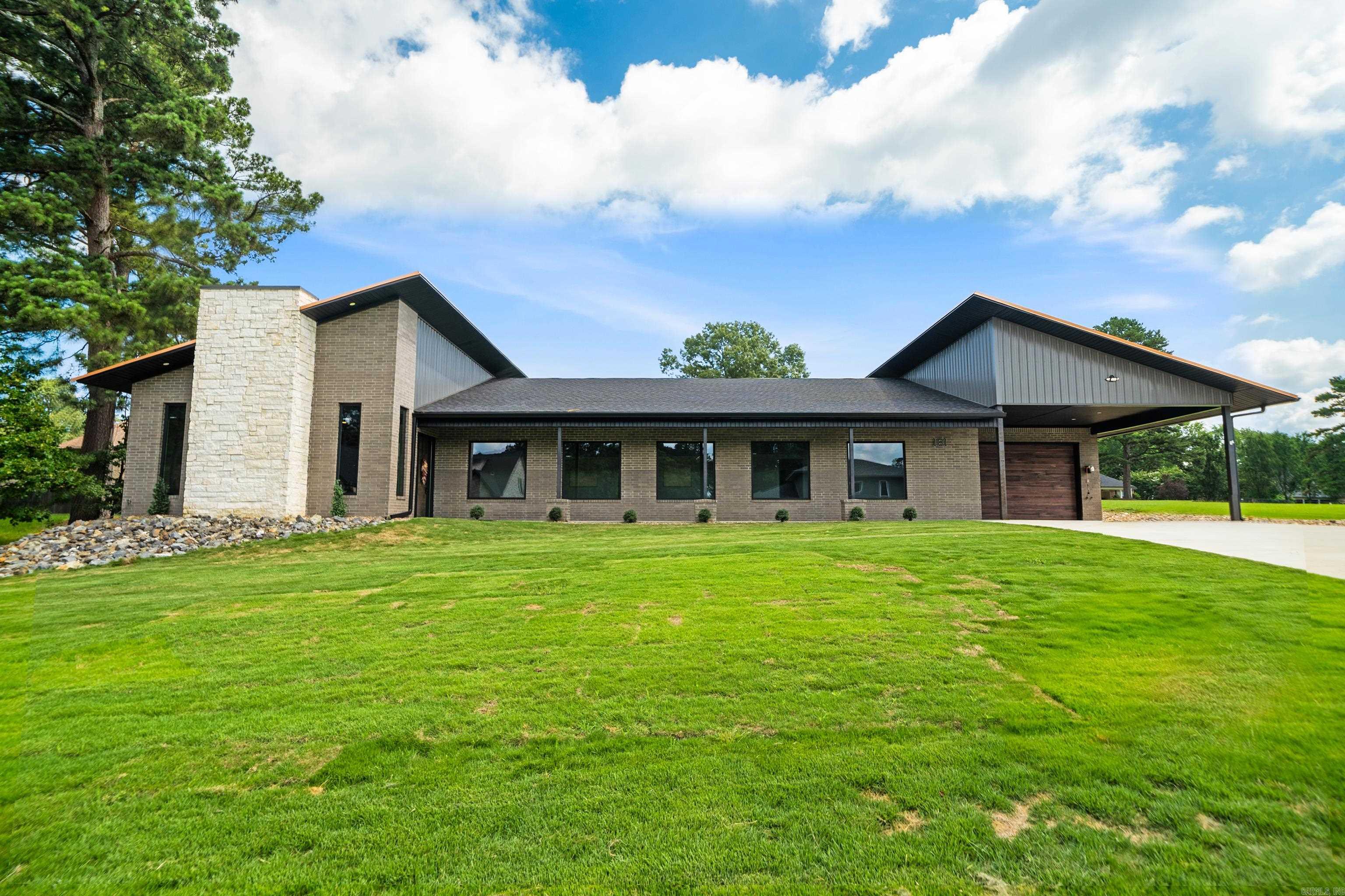 TANGLEWOOD ESTATES - Residential