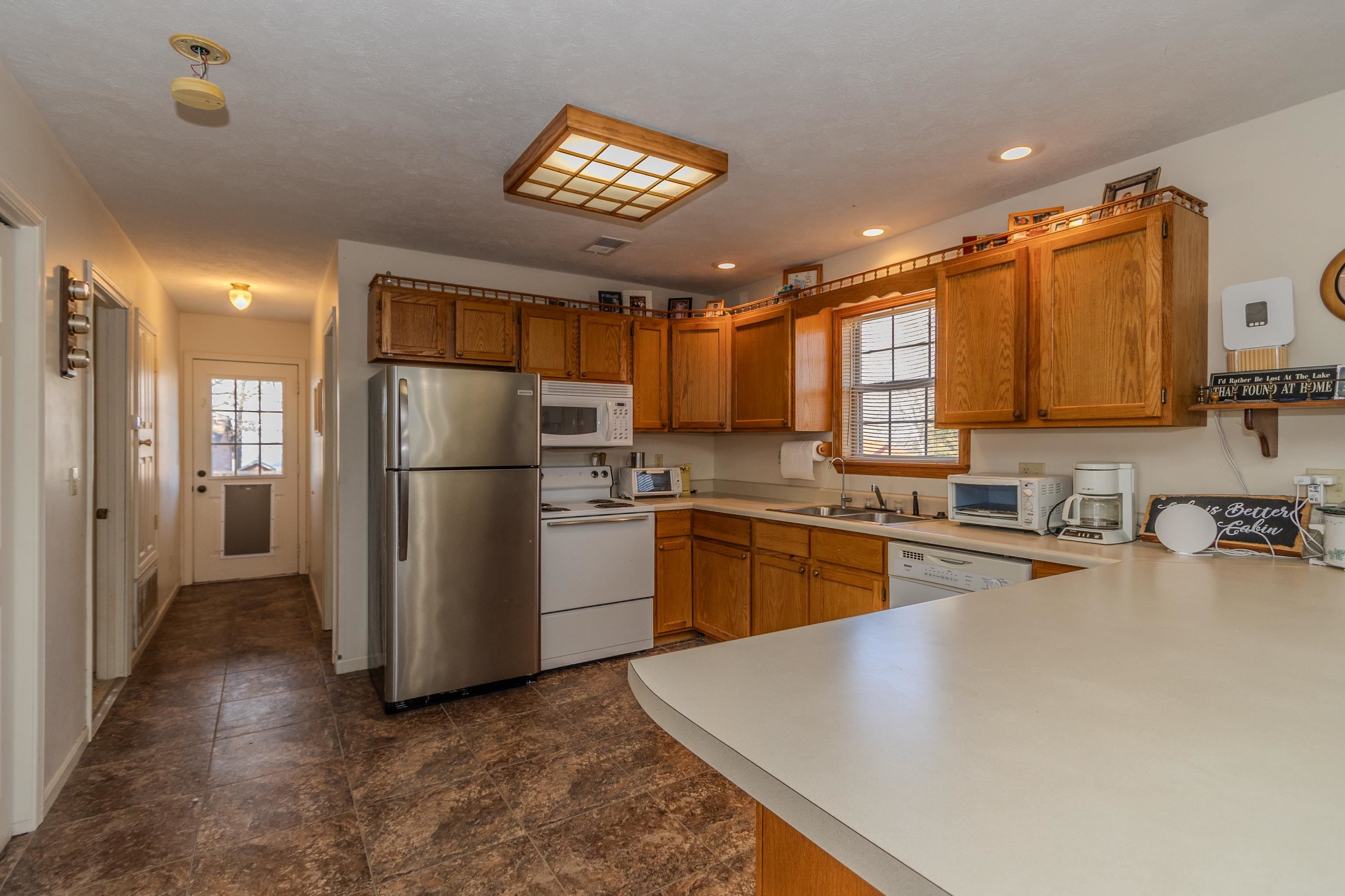 CEDAR CREST ACRES - Residential