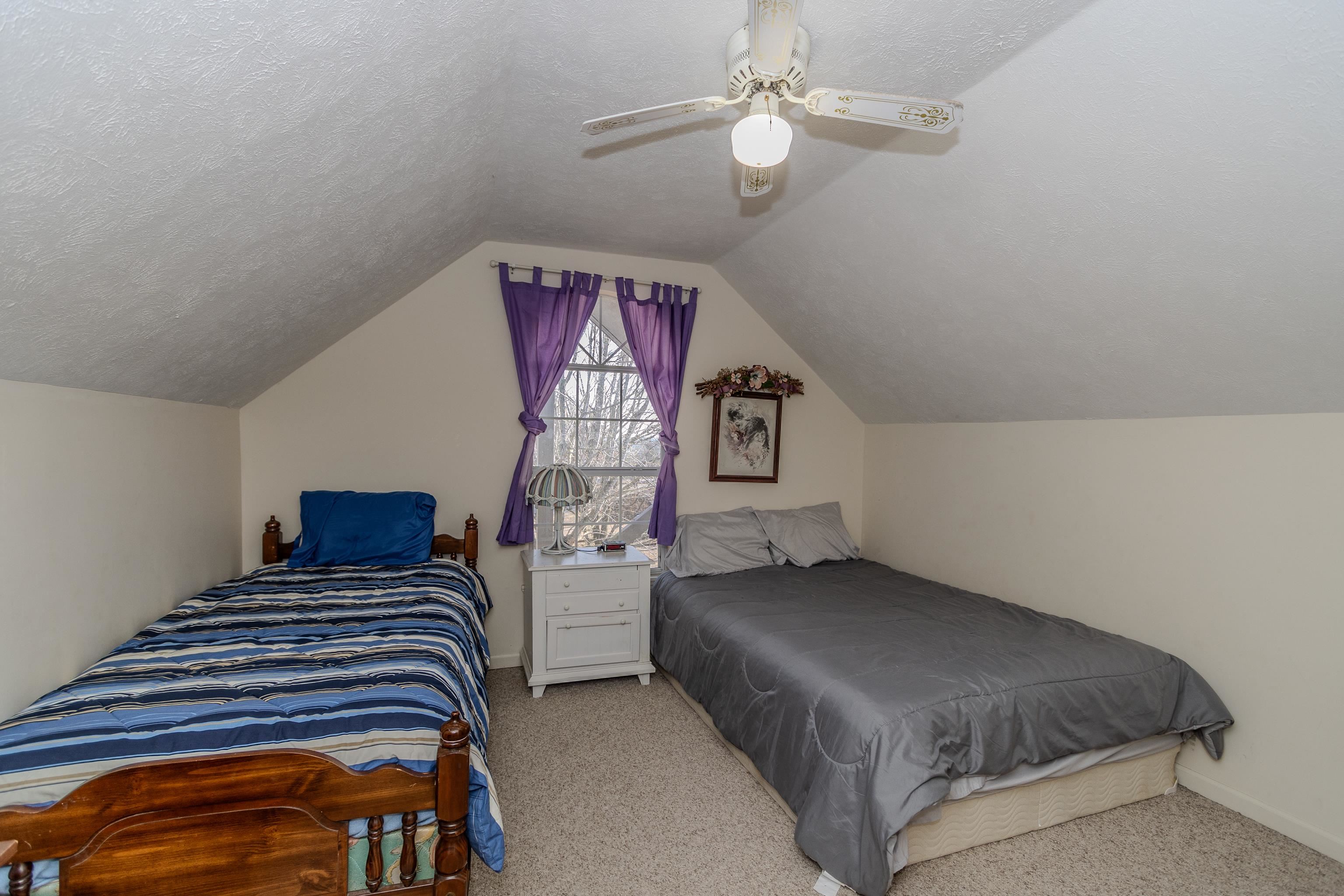 CEDAR CREST ACRES - Residential