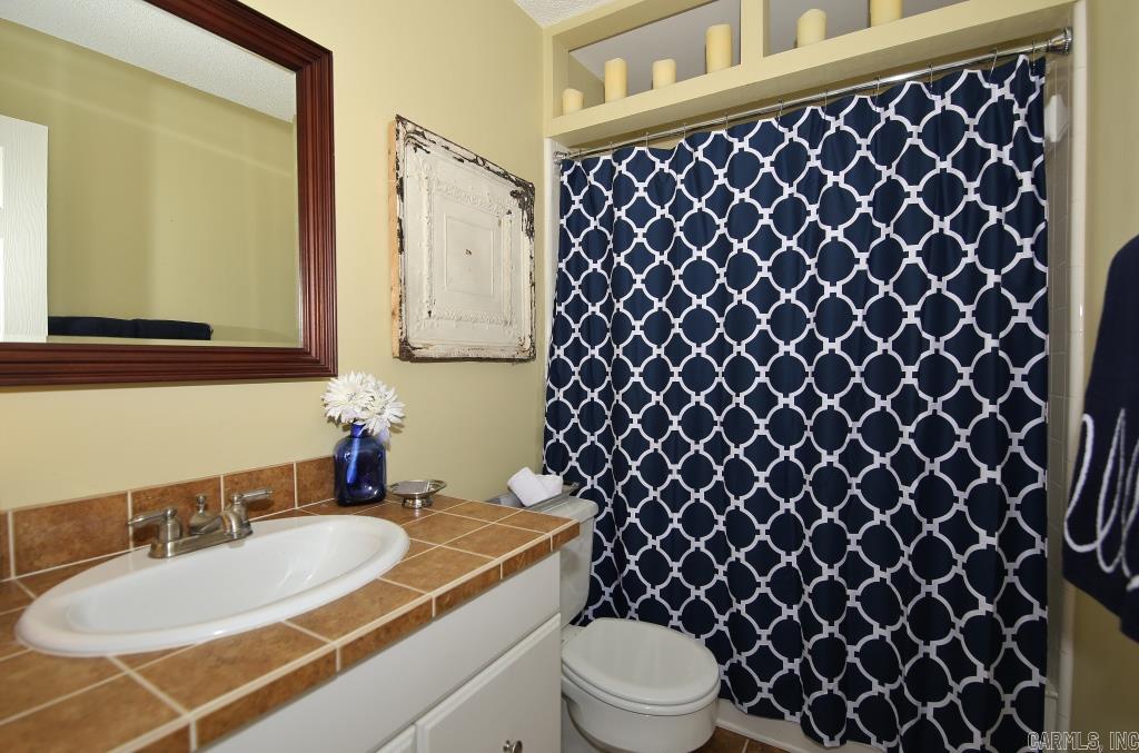PARKWAY PLACE - Residential