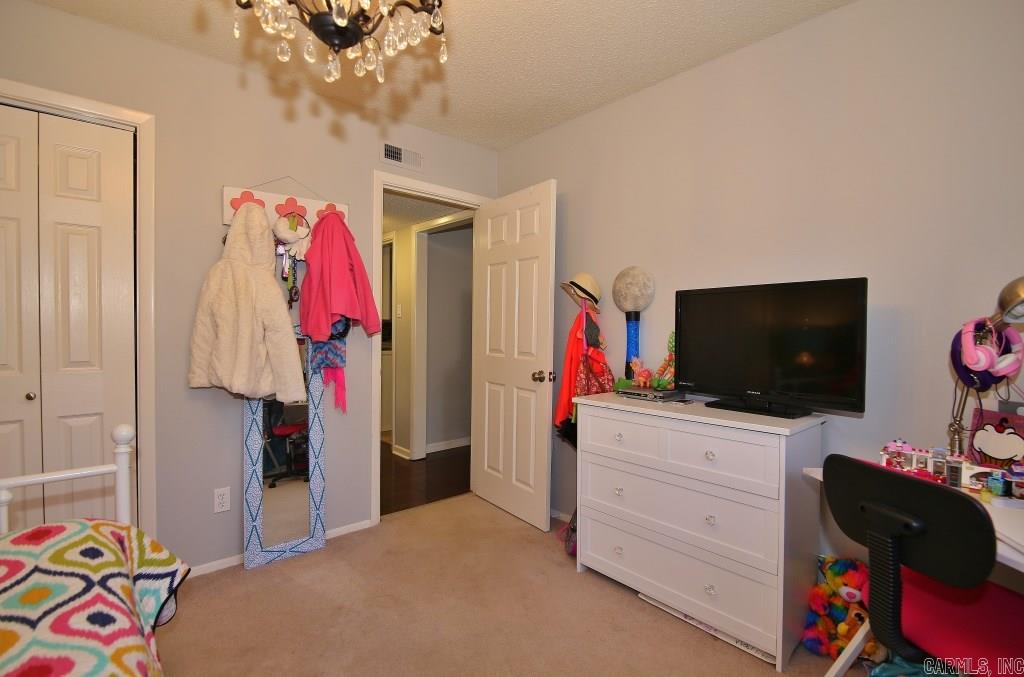 PARKWAY PLACE - Residential