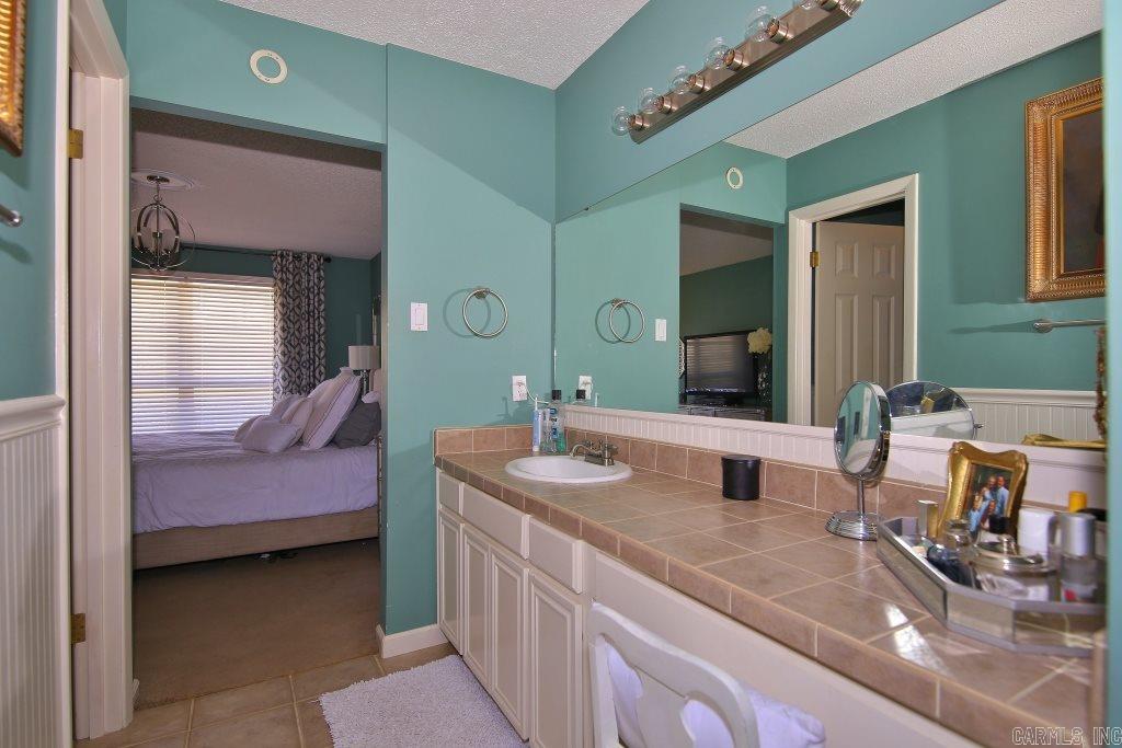 PARKWAY PLACE - Residential