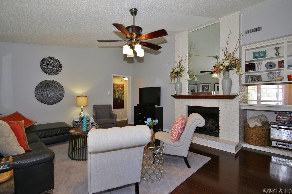 PARKWAY PLACE - Residential