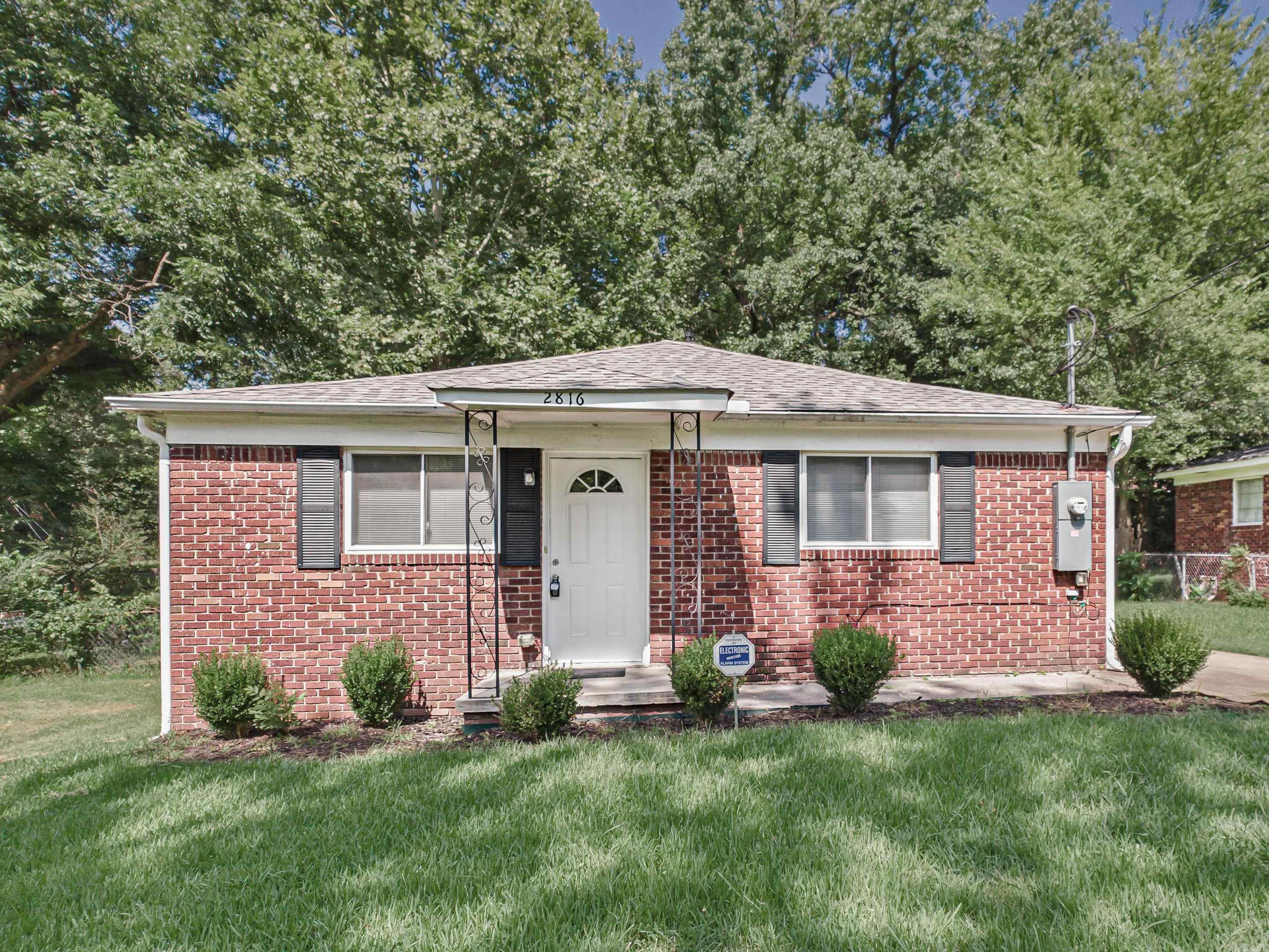 BARROW JOHN - Residential