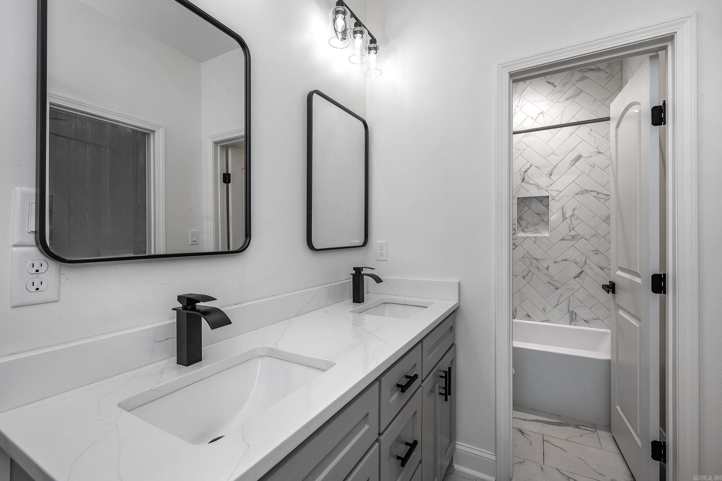 RAPLEY EST - Residential