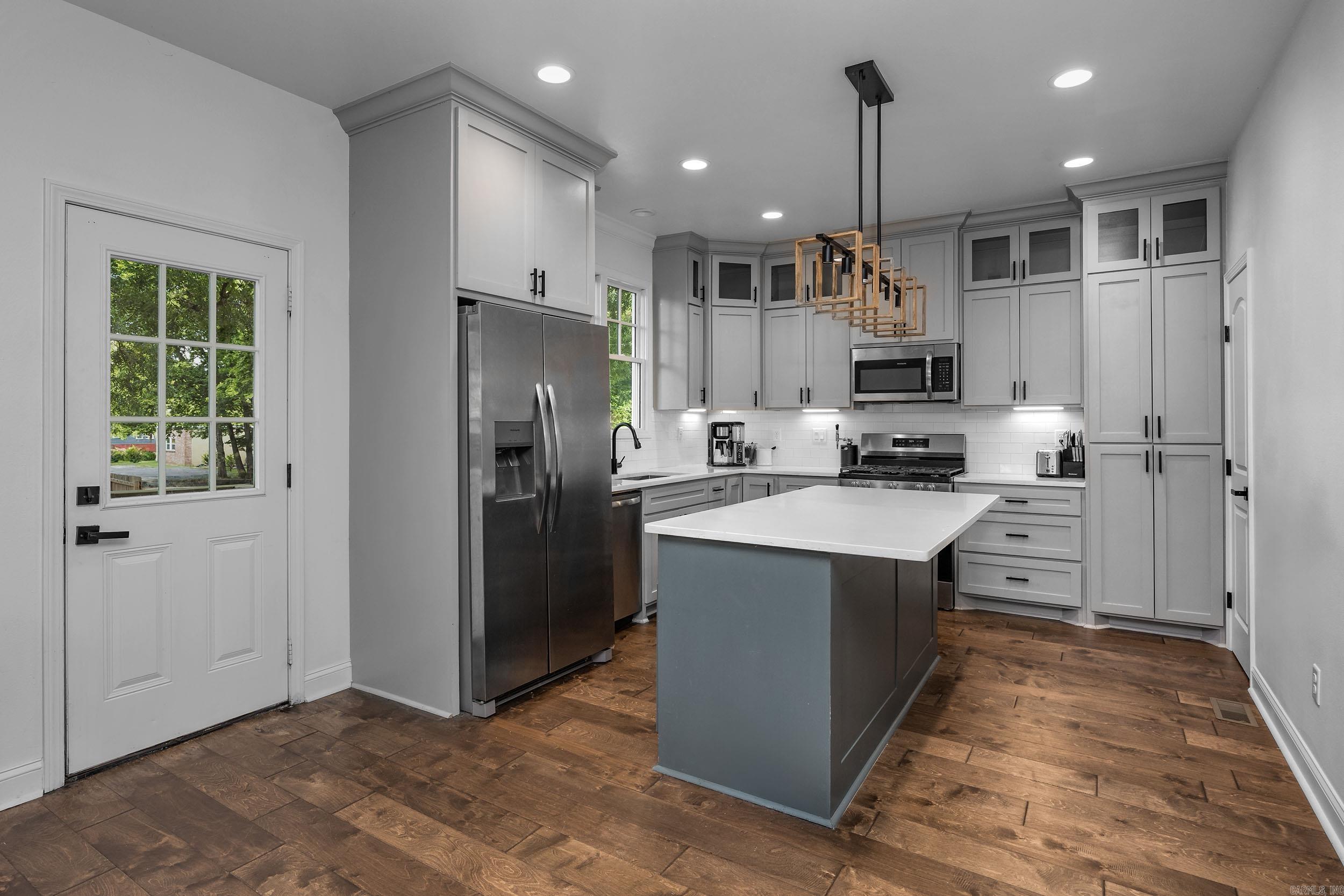 RAPLEY EST - Residential