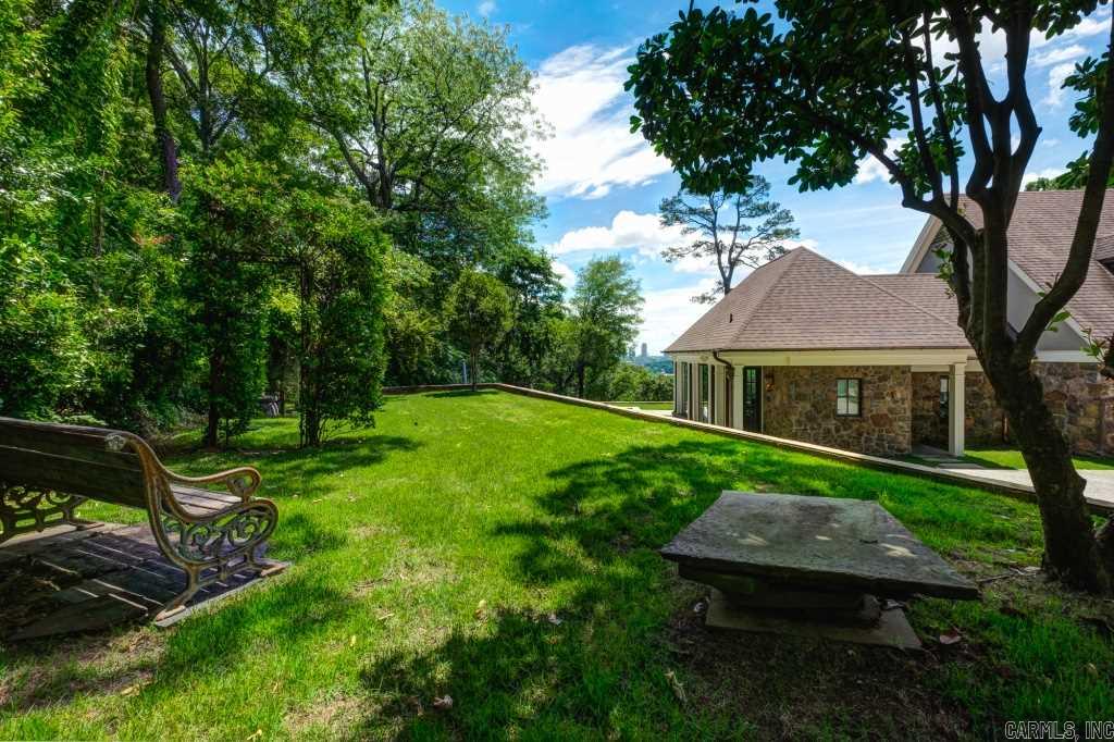 EDGEHILL - Residential