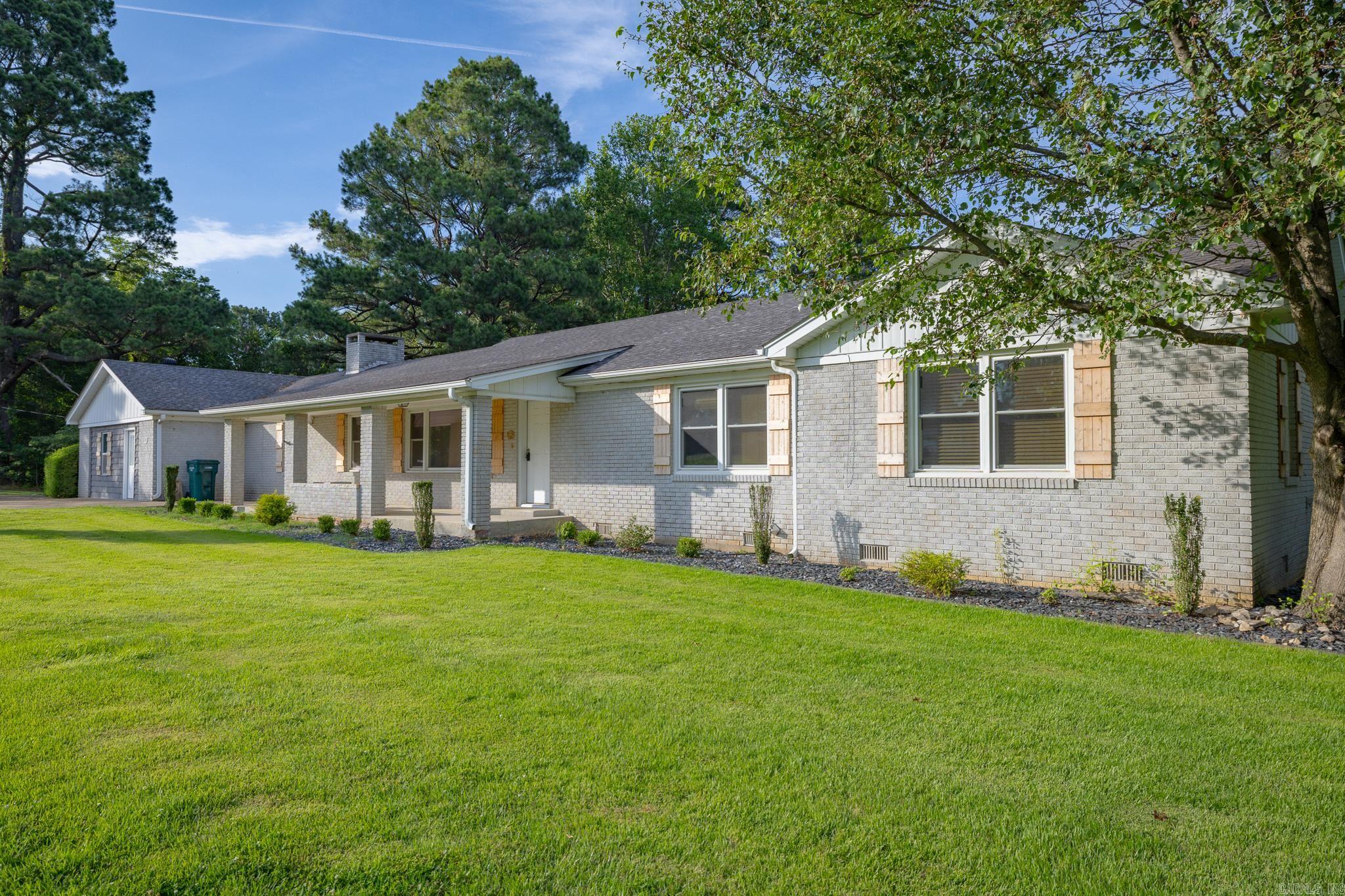 M&B PIGGOTT 2-20-8 - Residential