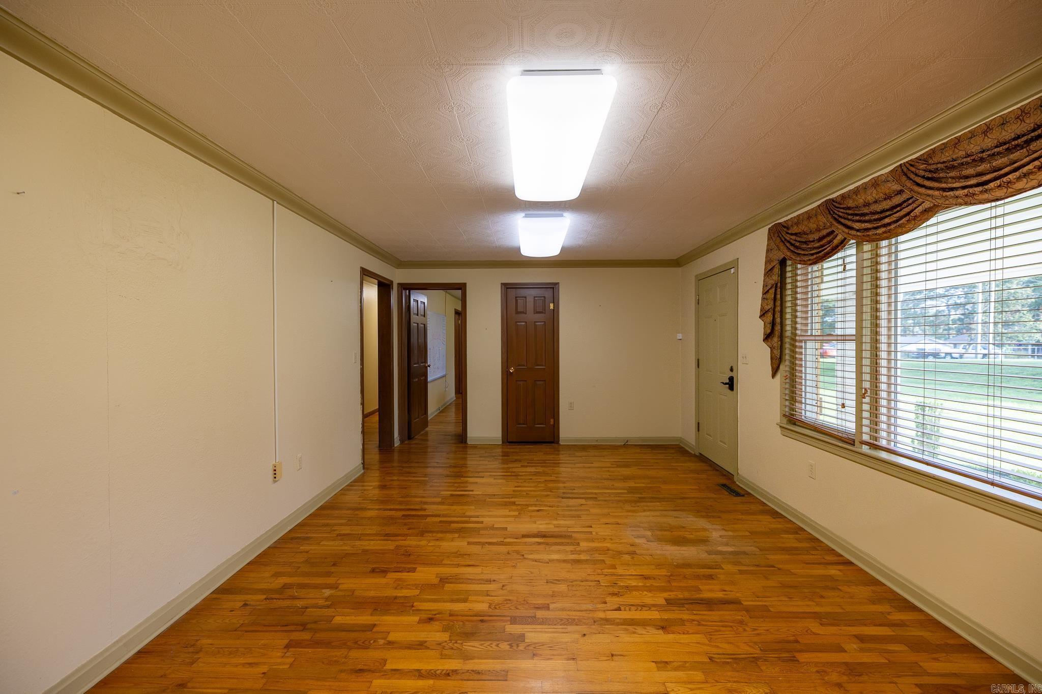 M&B PIGGOTT 2-20-8 - Residential