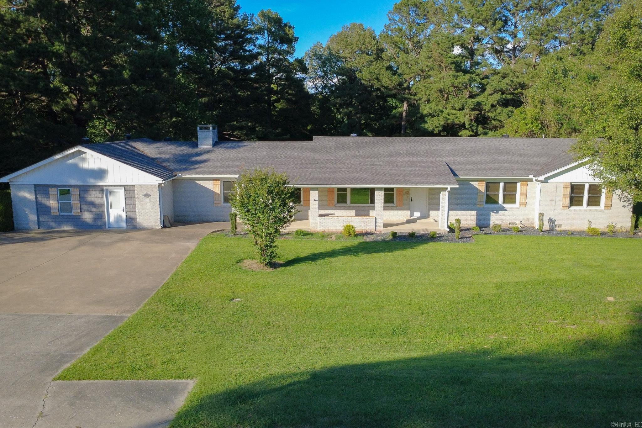 M&B PIGGOTT 2-20-8 - Residential