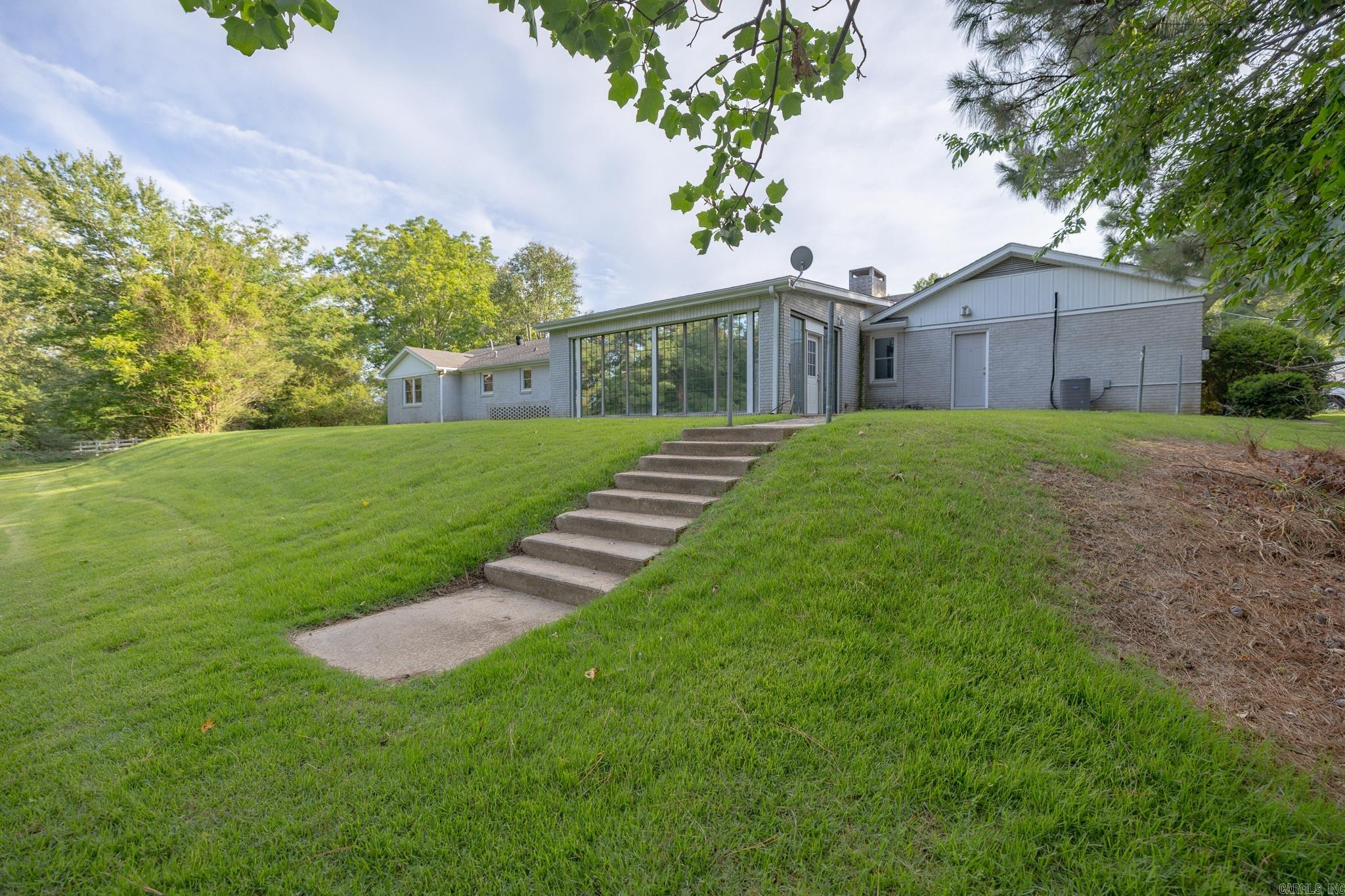 M&B PIGGOTT 2-20-8 - Residential