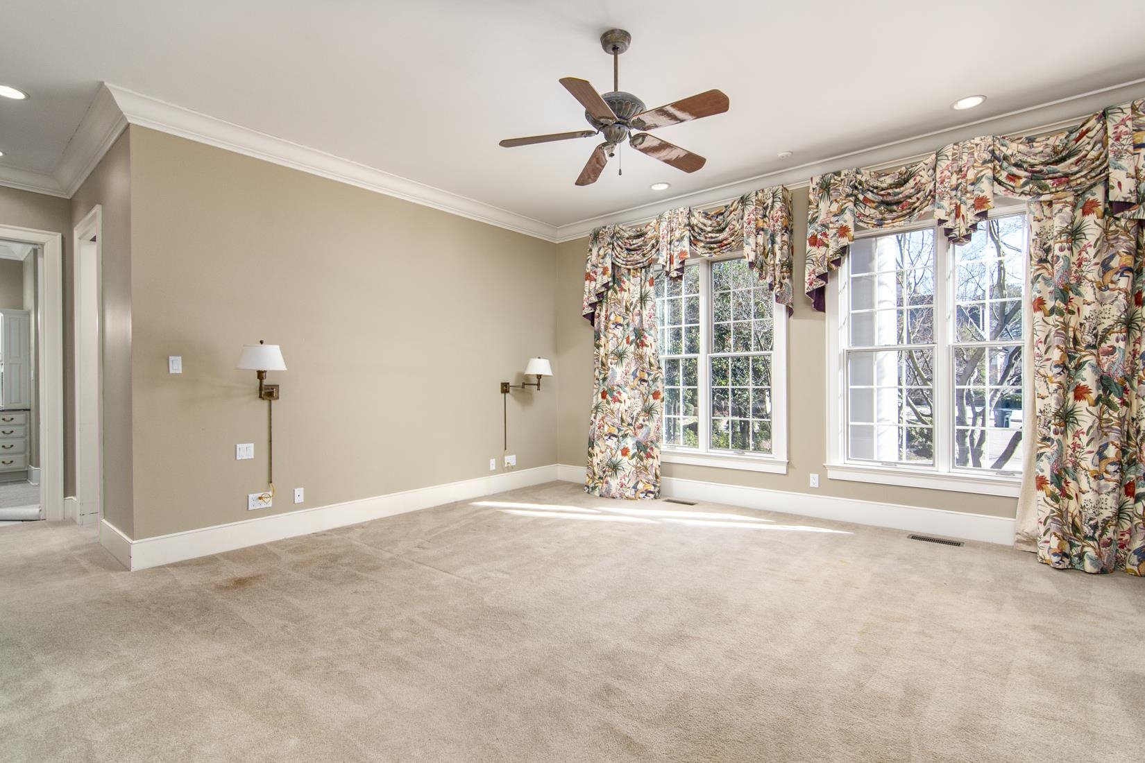 HICKORY CREEK - Residential