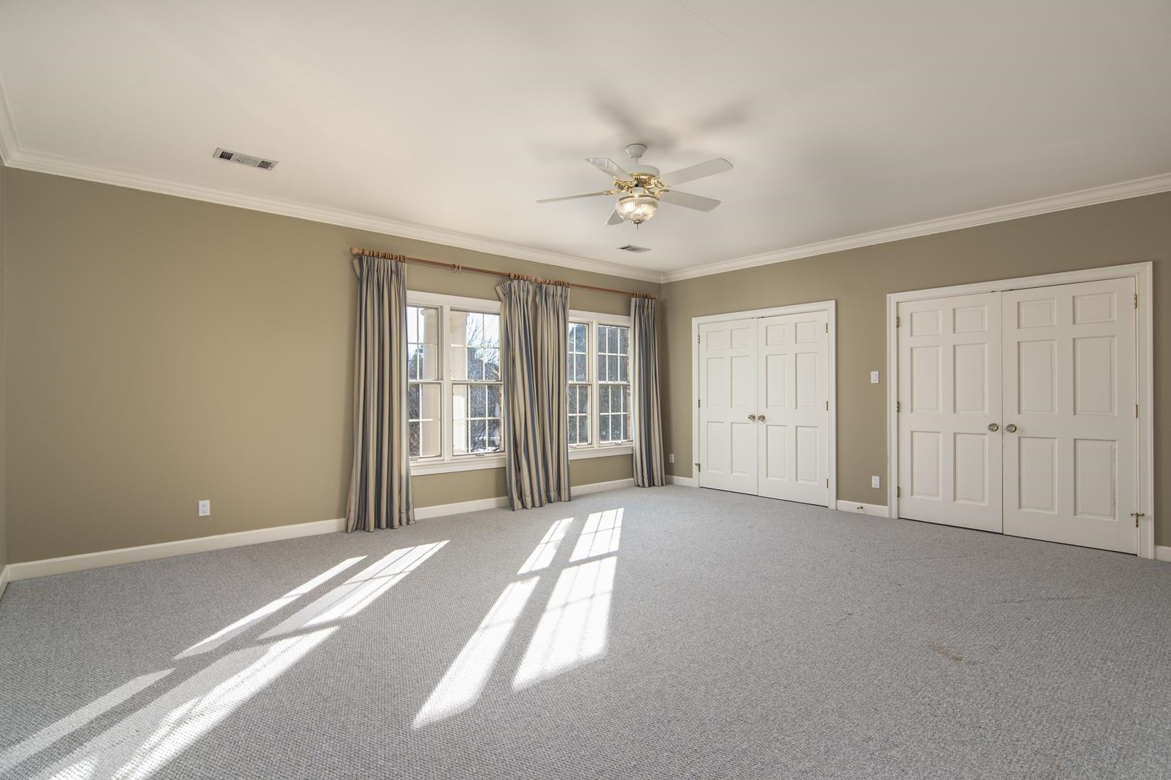 HICKORY CREEK - Residential