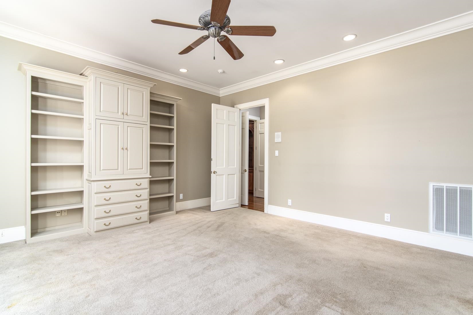 HICKORY CREEK - Residential