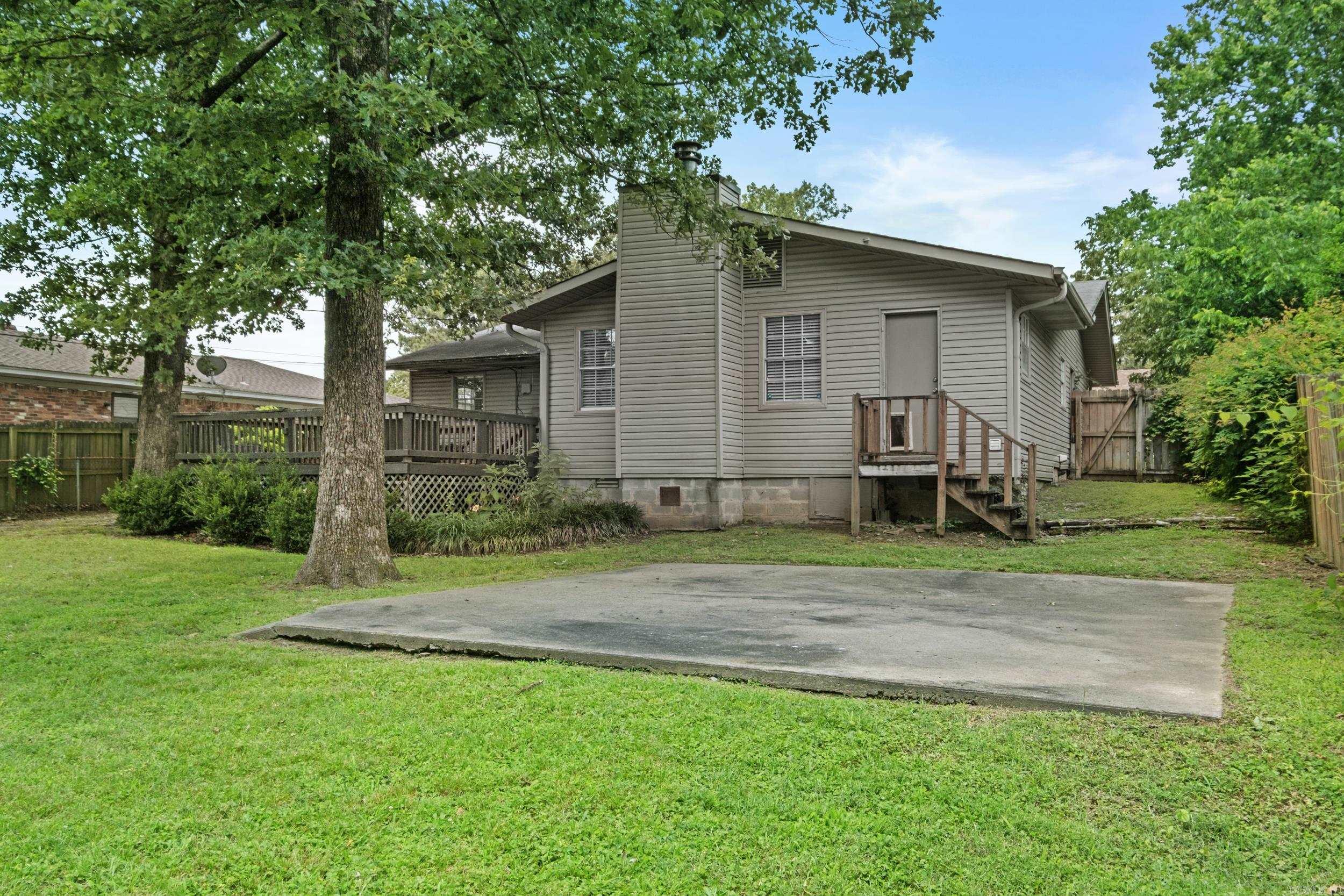 HOLIDAY PARK - Residential