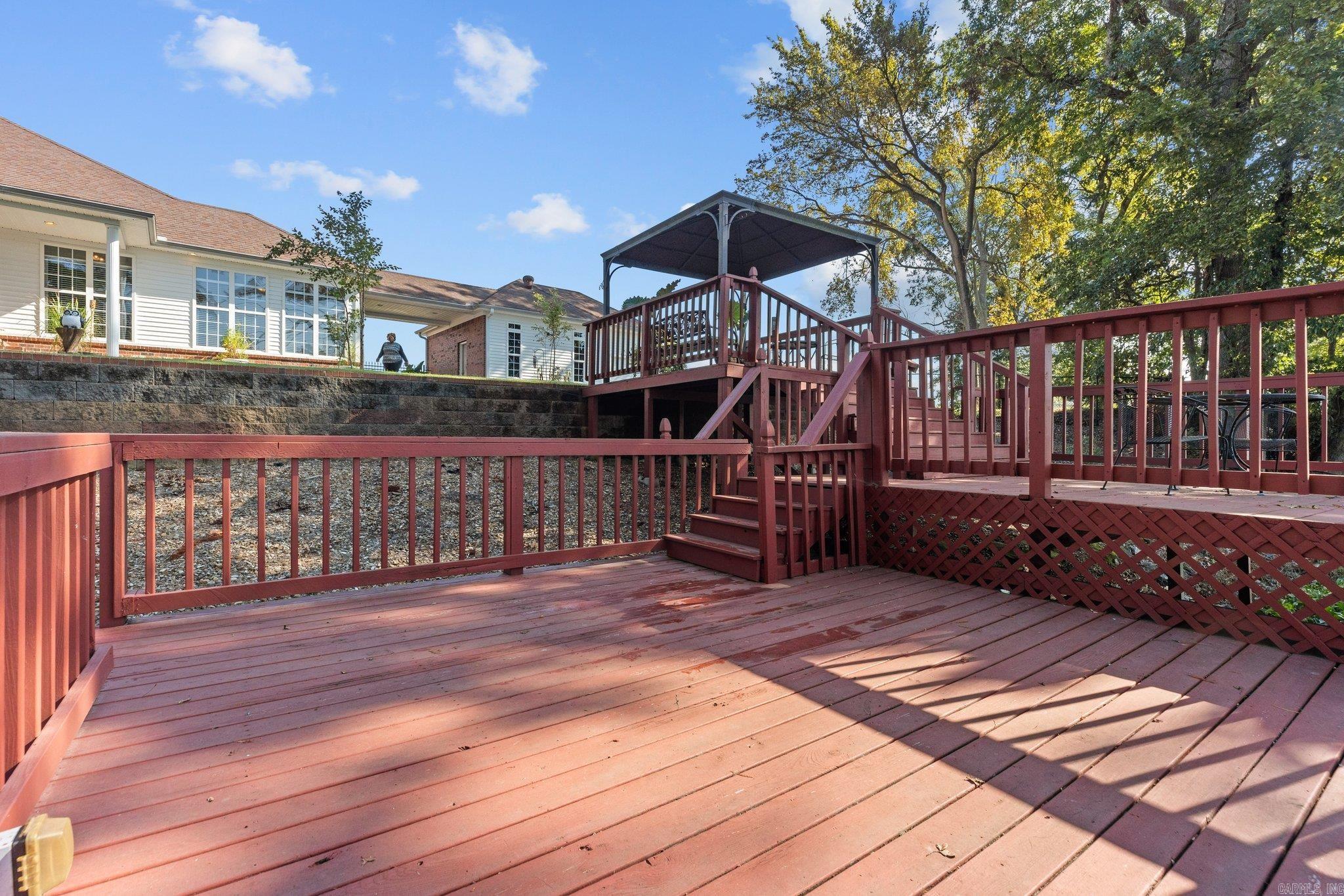 Horseshoe Lake Estates - Residential
