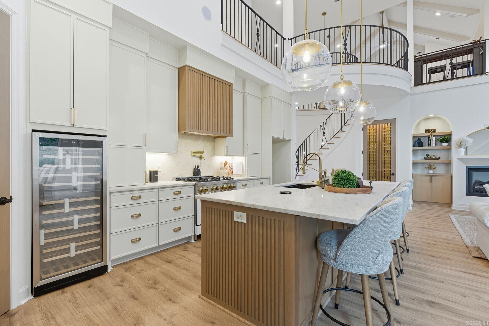 CHENAL VALLEY ABINGTON COURT - Residential