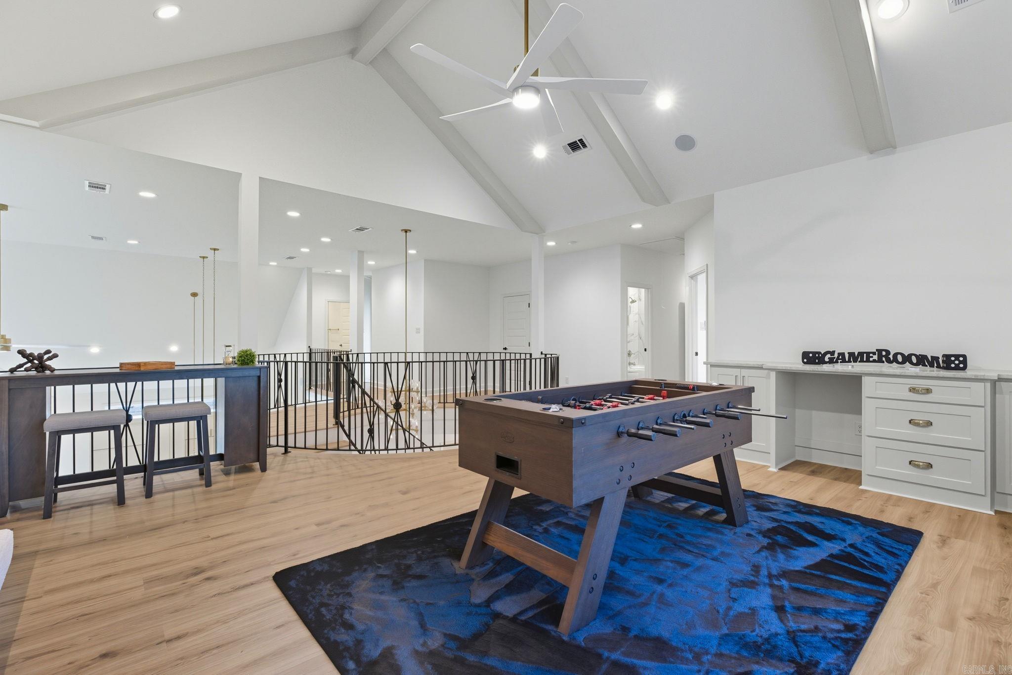 CHENAL VALLEY ABINGTON COURT - Residential
