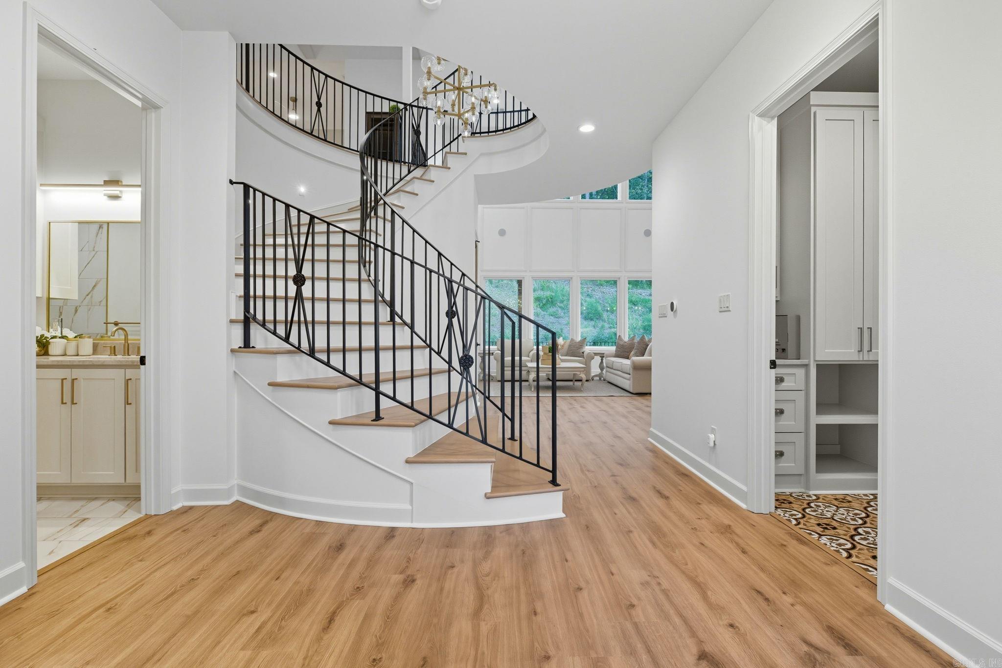 CHENAL VALLEY ABINGTON COURT - Residential
