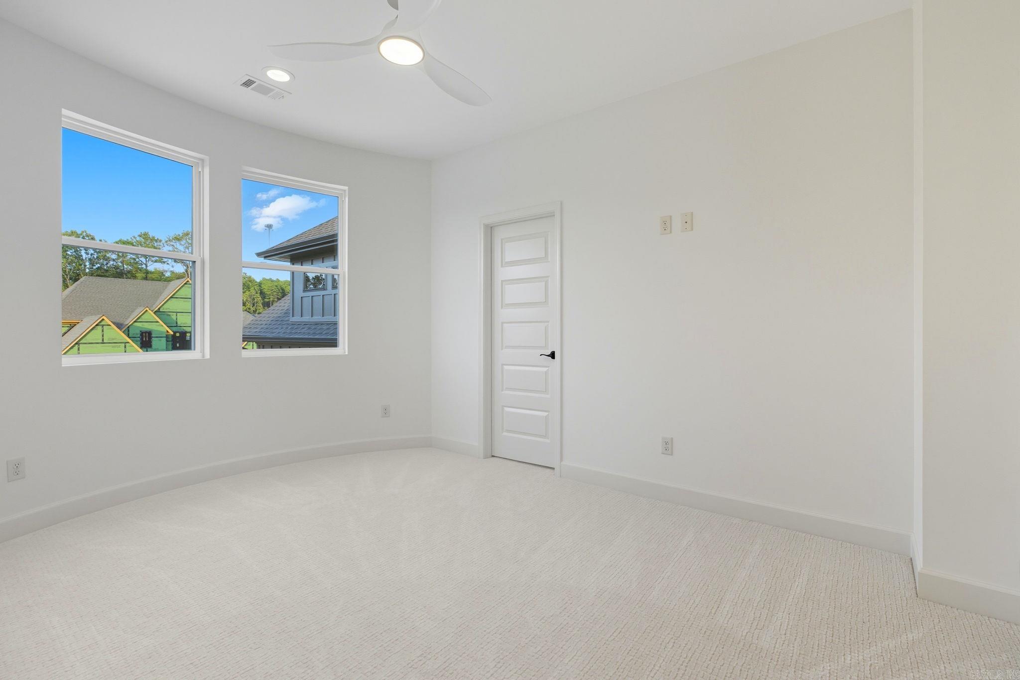 CHENAL VALLEY ABINGTON COURT - Residential