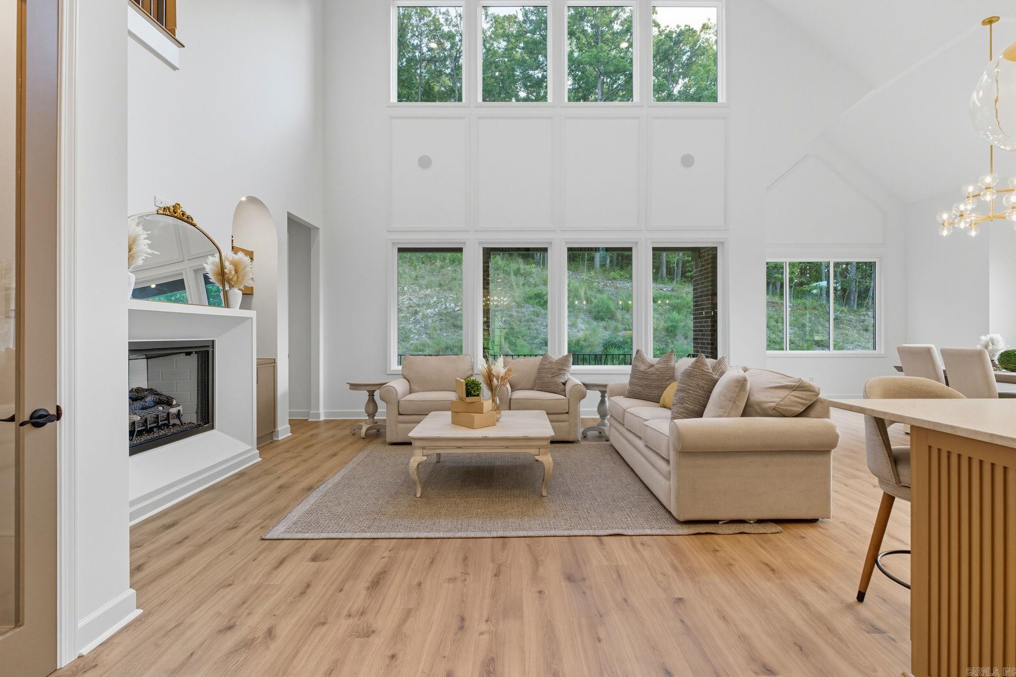 CHENAL VALLEY ABINGTON COURT - Residential