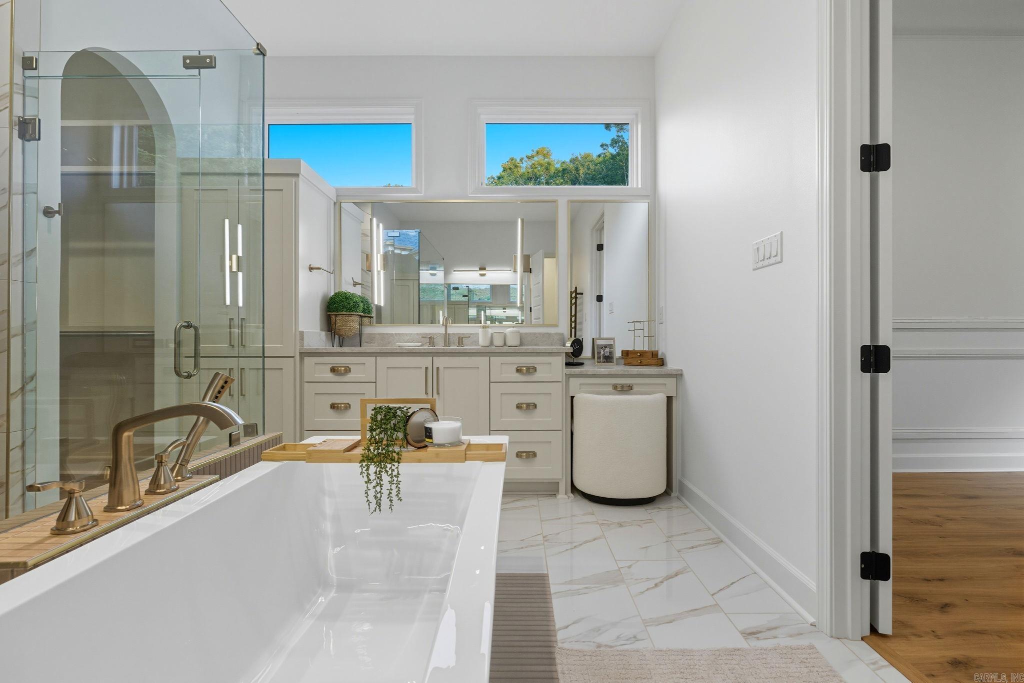 CHENAL VALLEY ABINGTON COURT - Residential