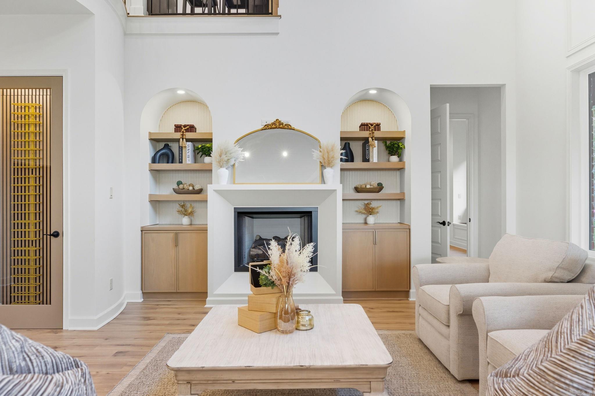 CHENAL VALLEY ABINGTON COURT - Residential