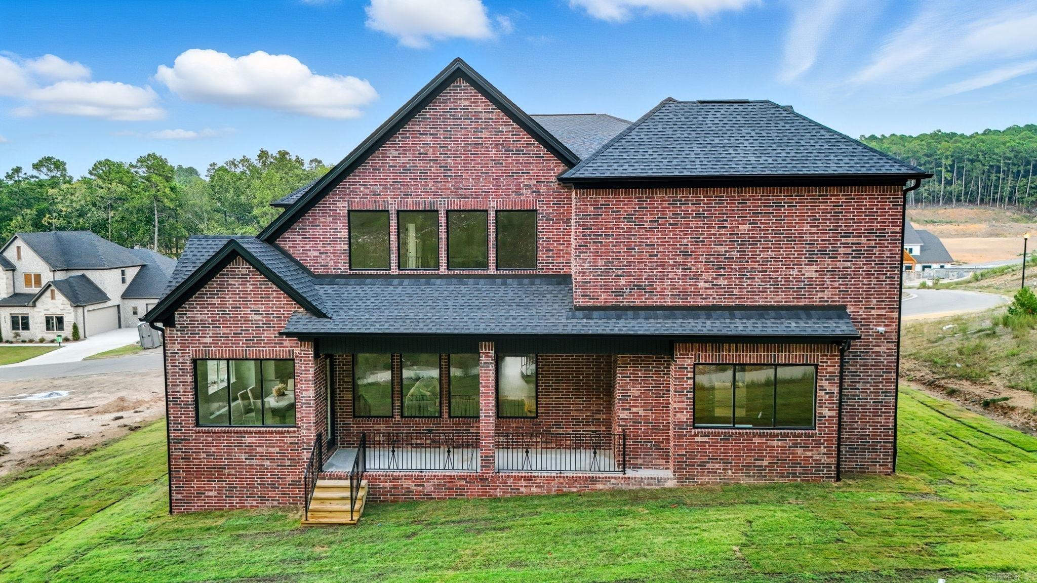 CHENAL VALLEY ABINGTON COURT - Residential