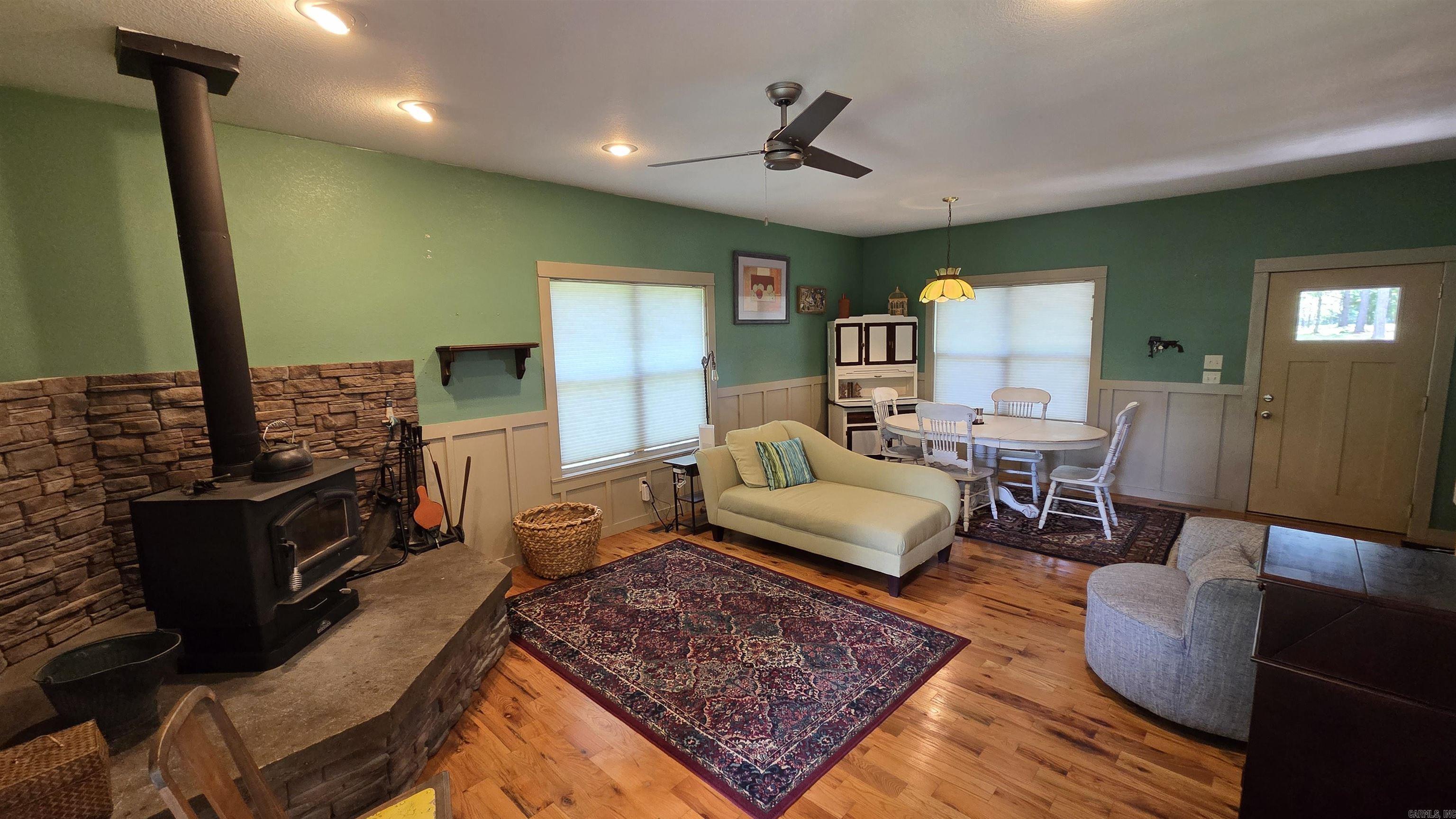 Watersedge Estates - Residential