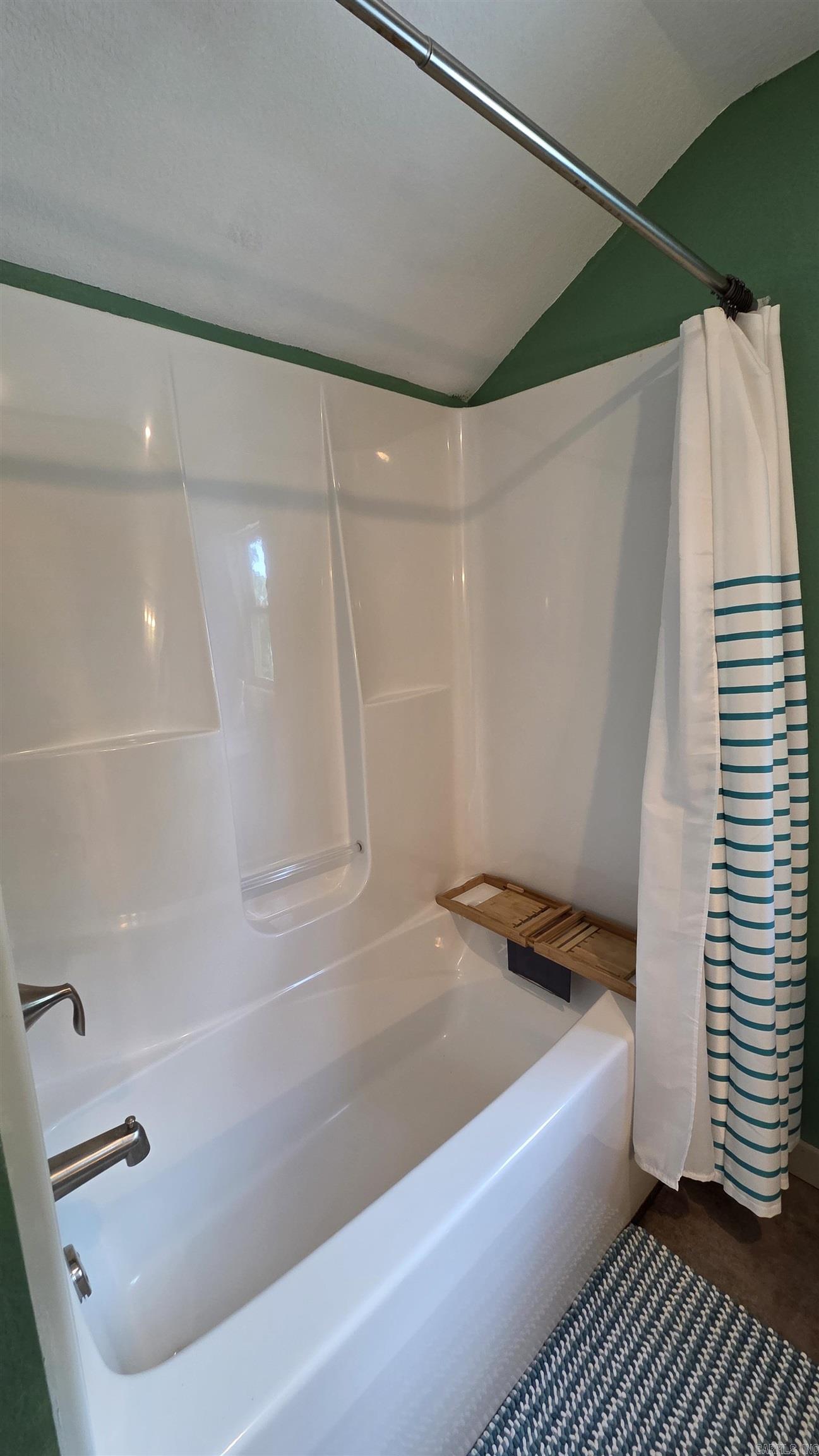 Watersedge Estates - Residential