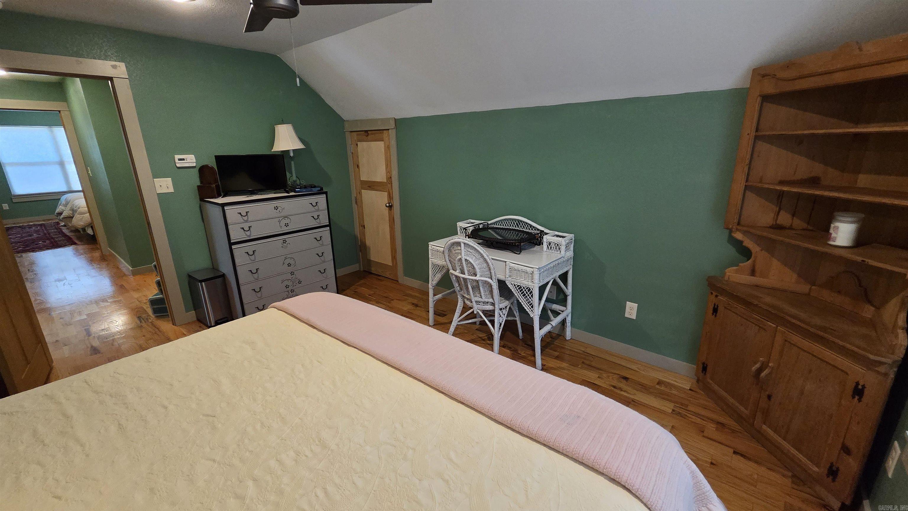 Watersedge Estates - Residential
