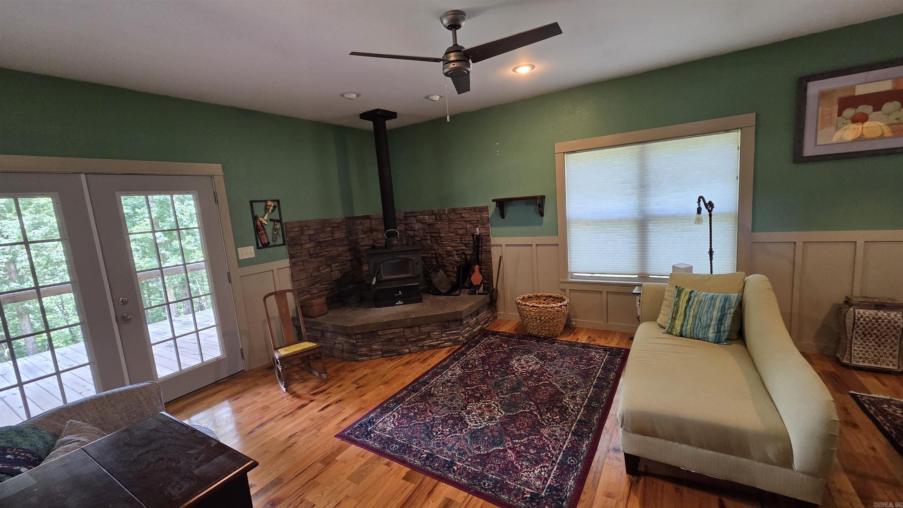 Watersedge Estates - Residential