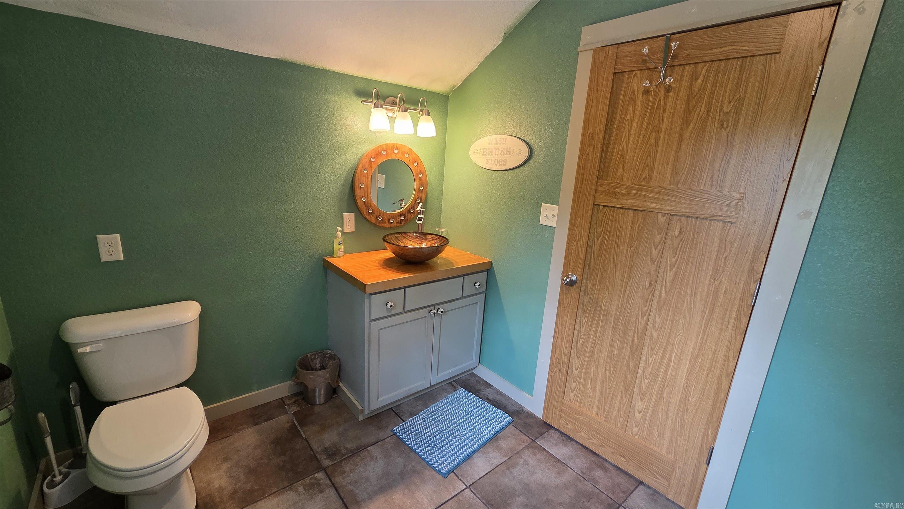 Watersedge Estates - Residential