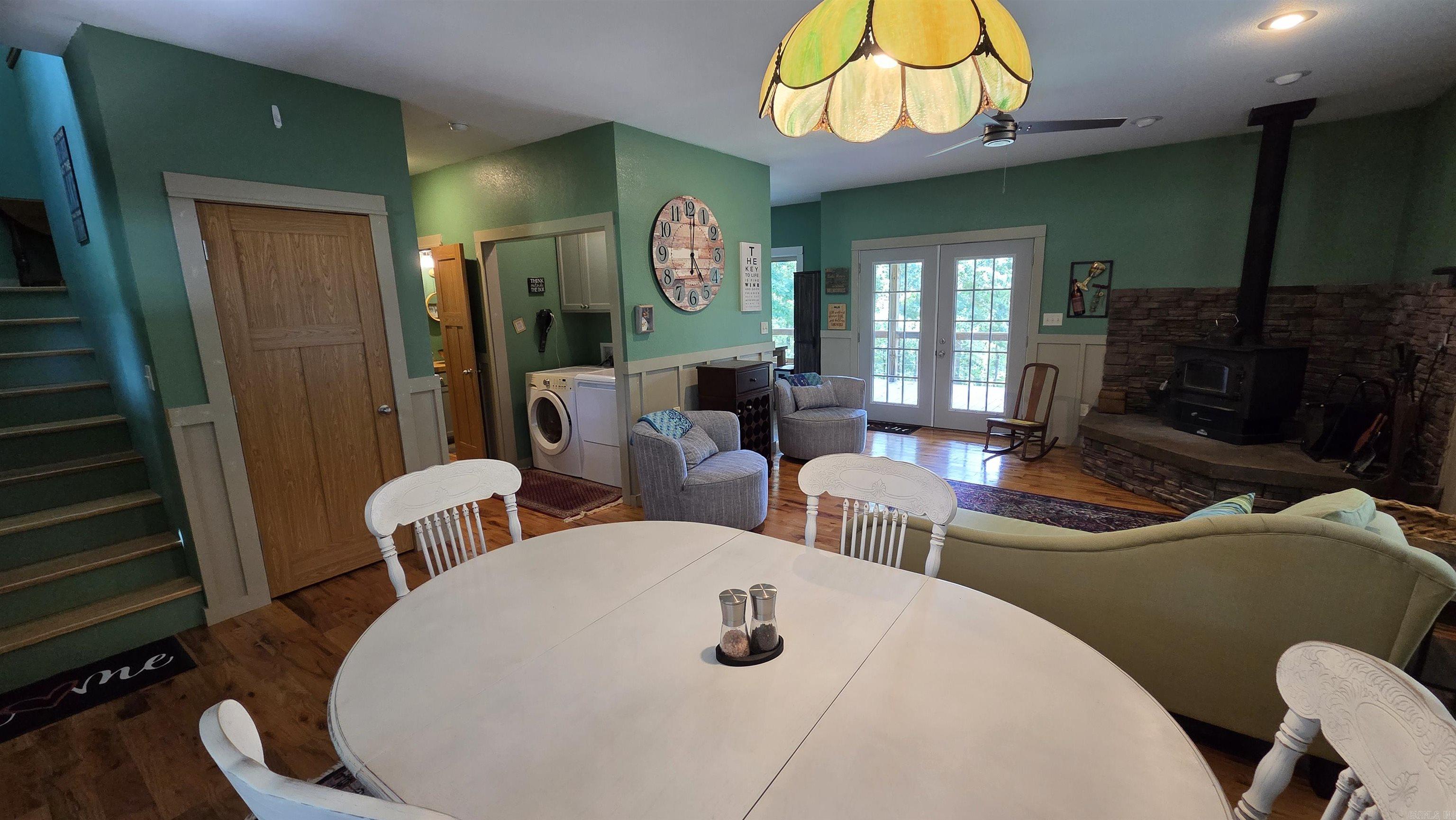 Watersedge Estates - Residential