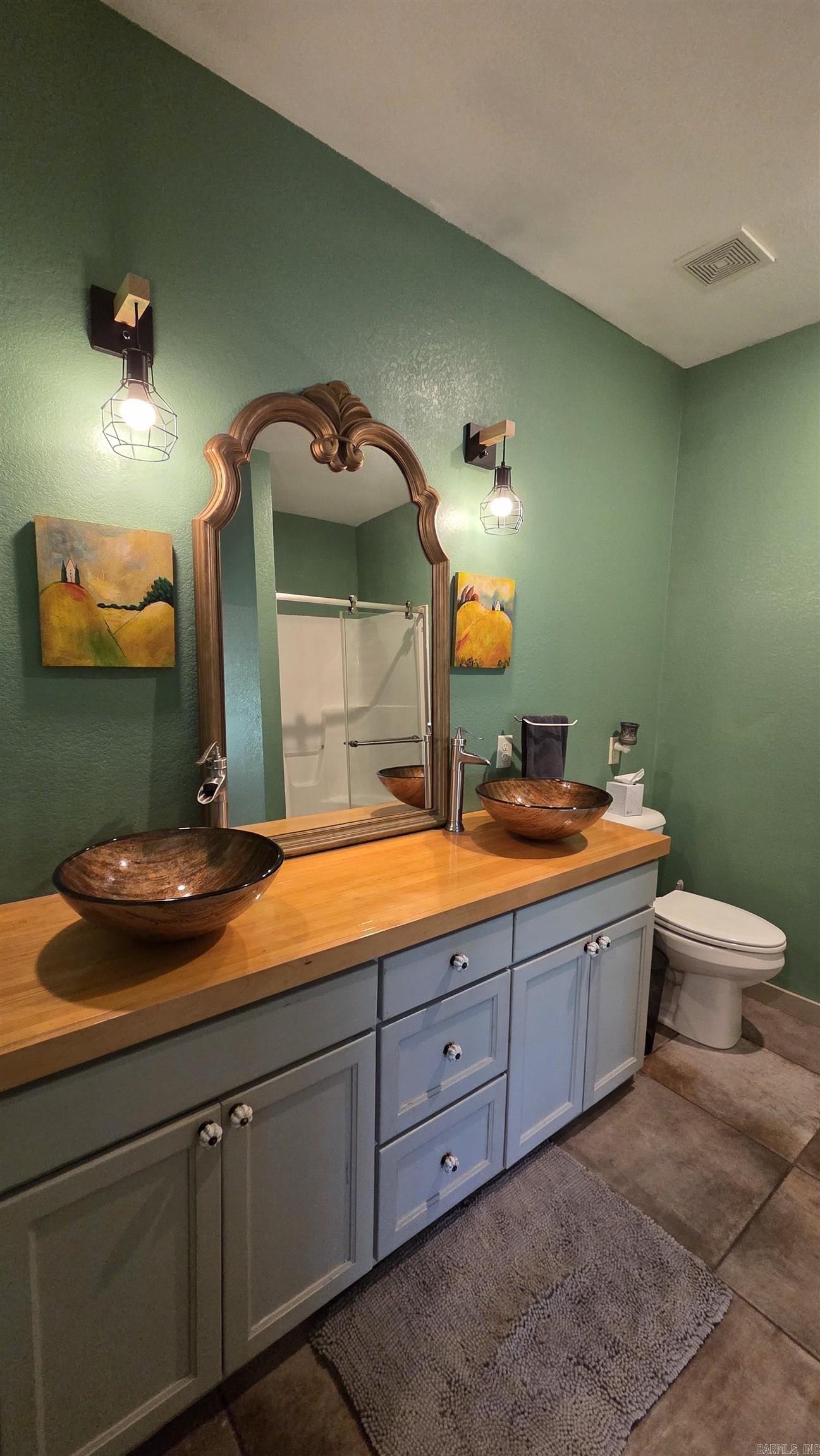 Watersedge Estates - Residential