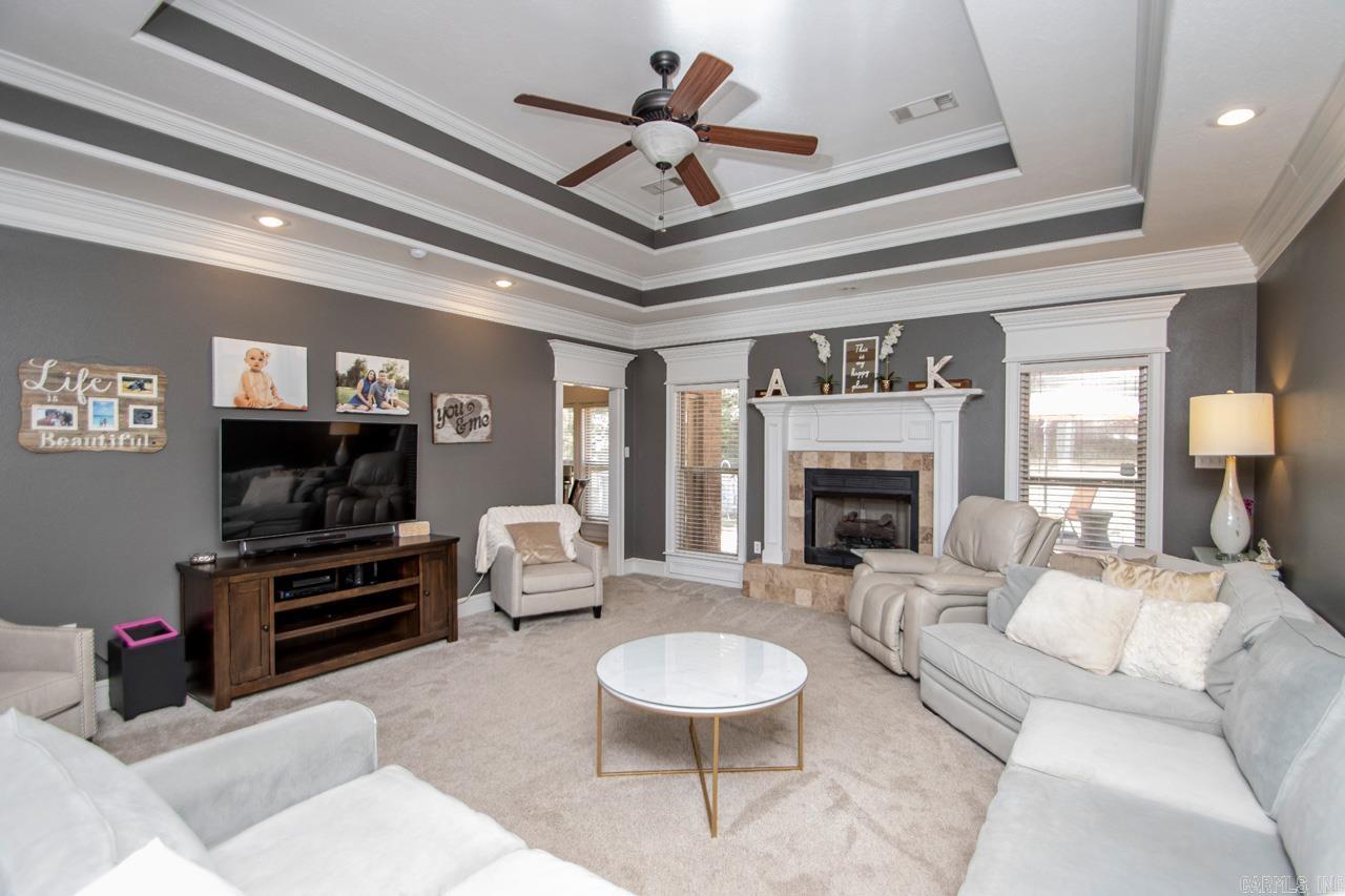 SHADOW VALLEY - Residential