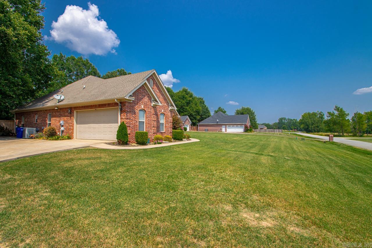 SHADOW VALLEY - Residential