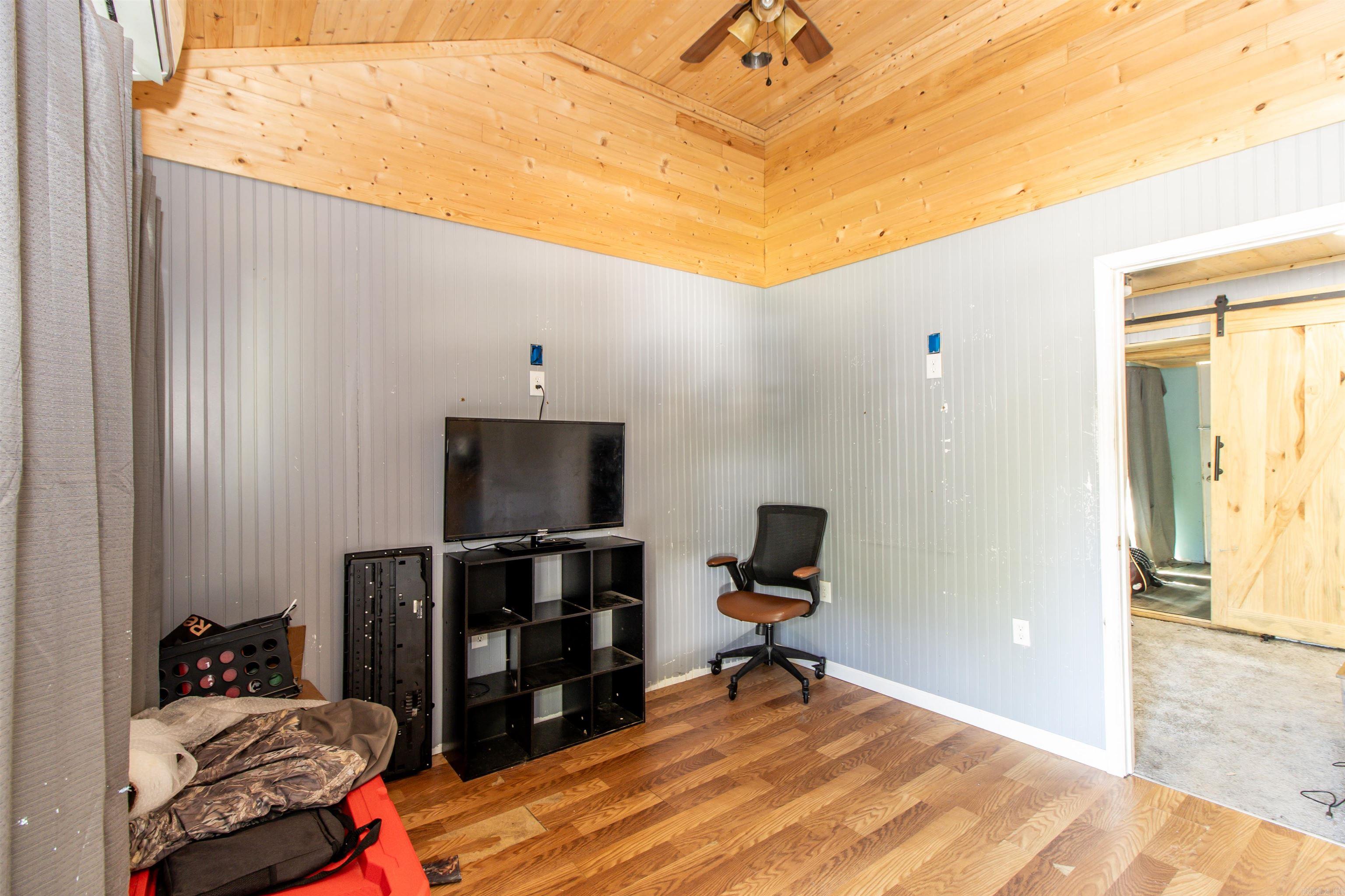 NIXON ADDN - Residential