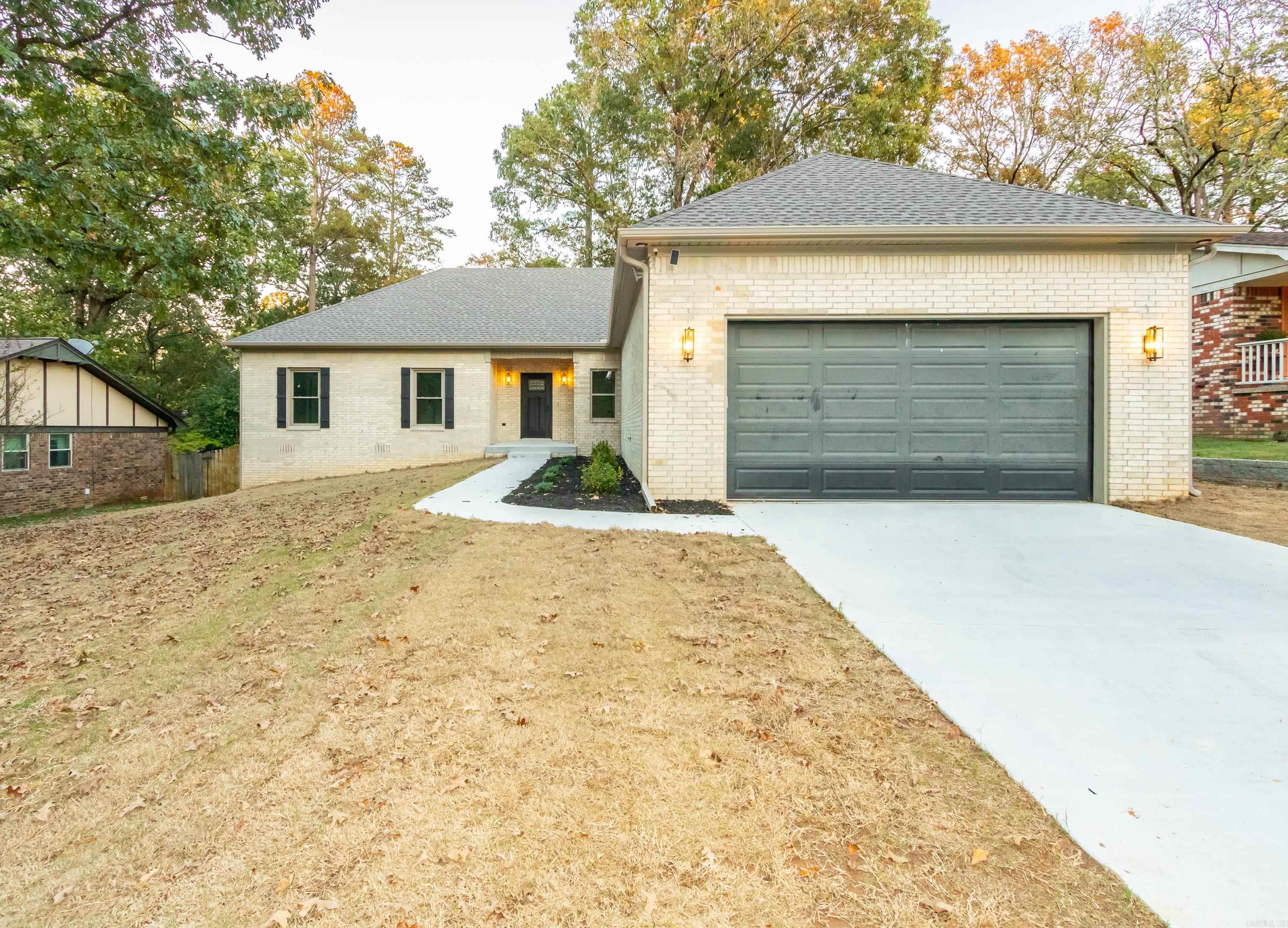 OTTER CREEK COMMUNITY - Residential
