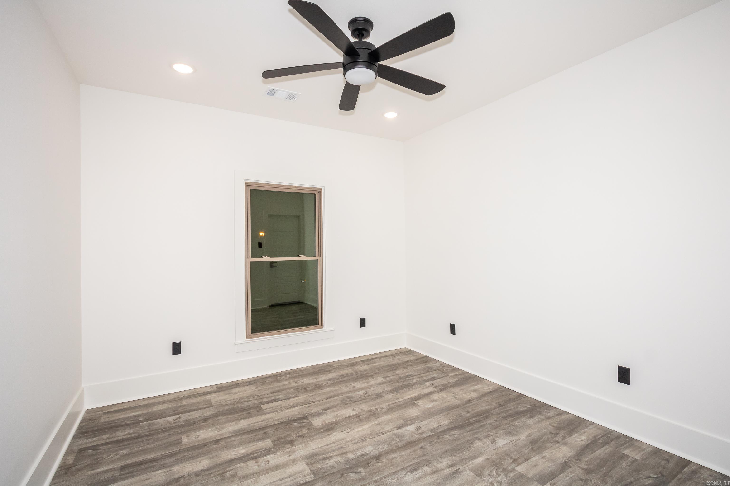 OTTER CREEK COMMUNITY - Residential