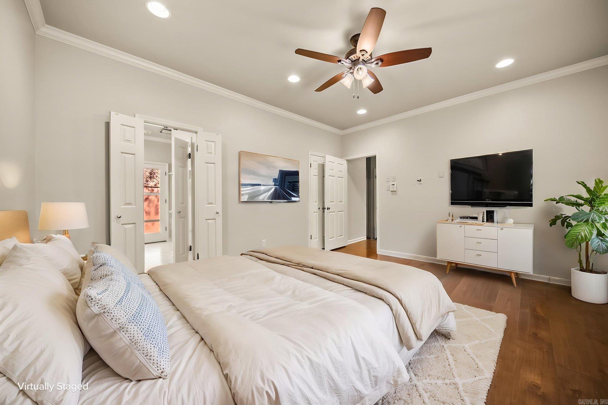 Sheraton Court Townhomes - Residential