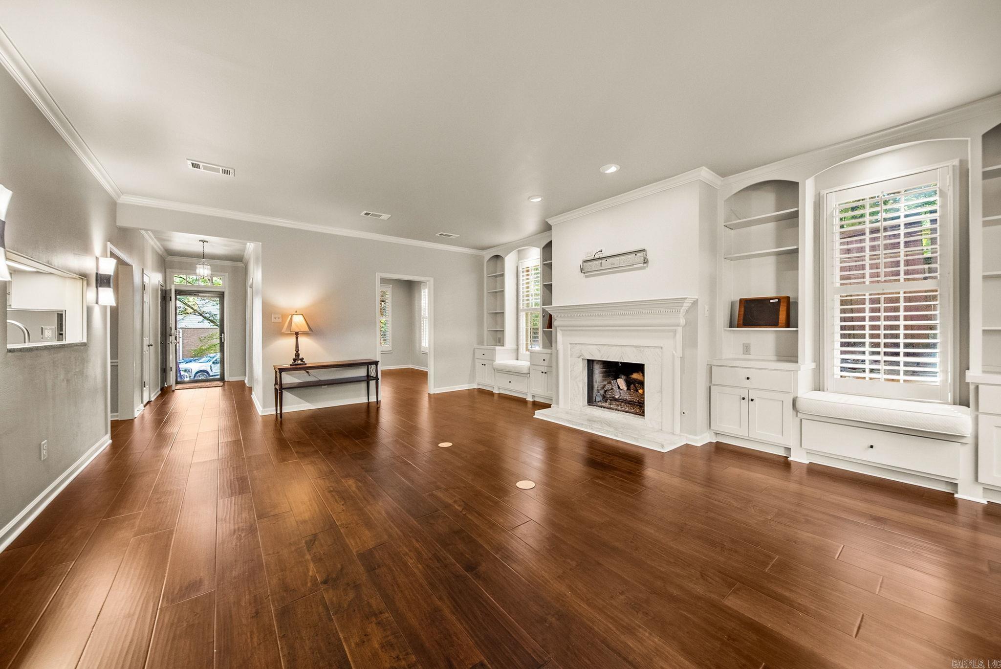 Sheraton Court Townhomes - Residential