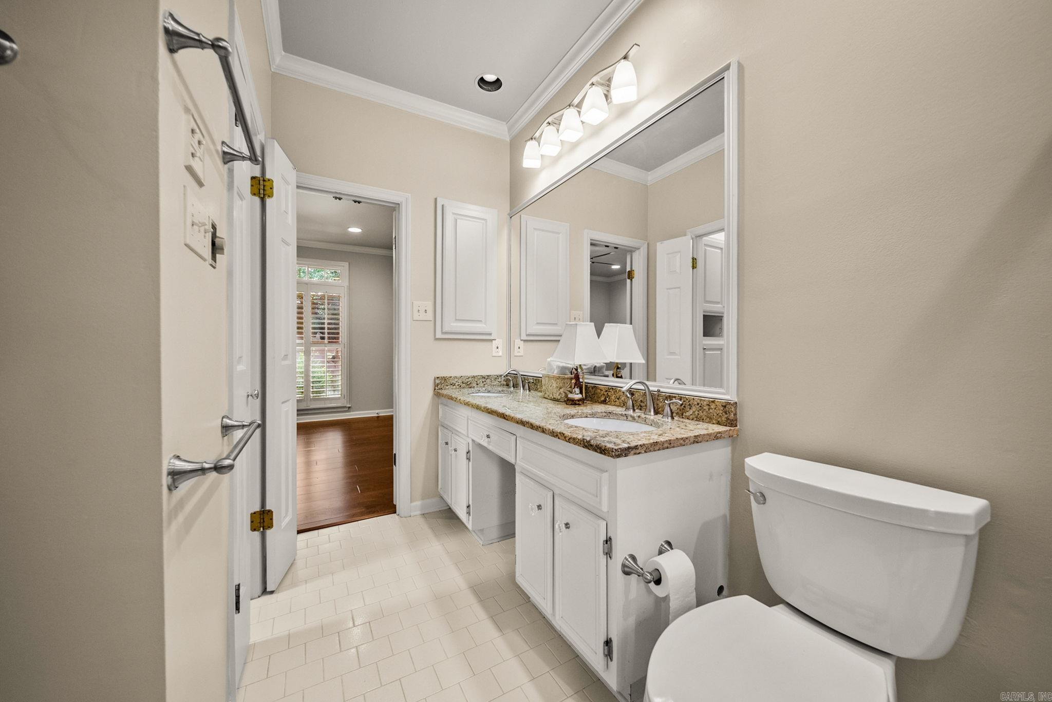 Sheraton Court Townhomes - Residential