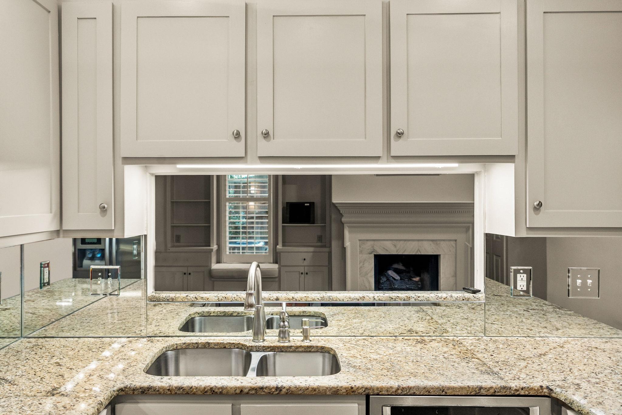 Sheraton Court Townhomes - Residential