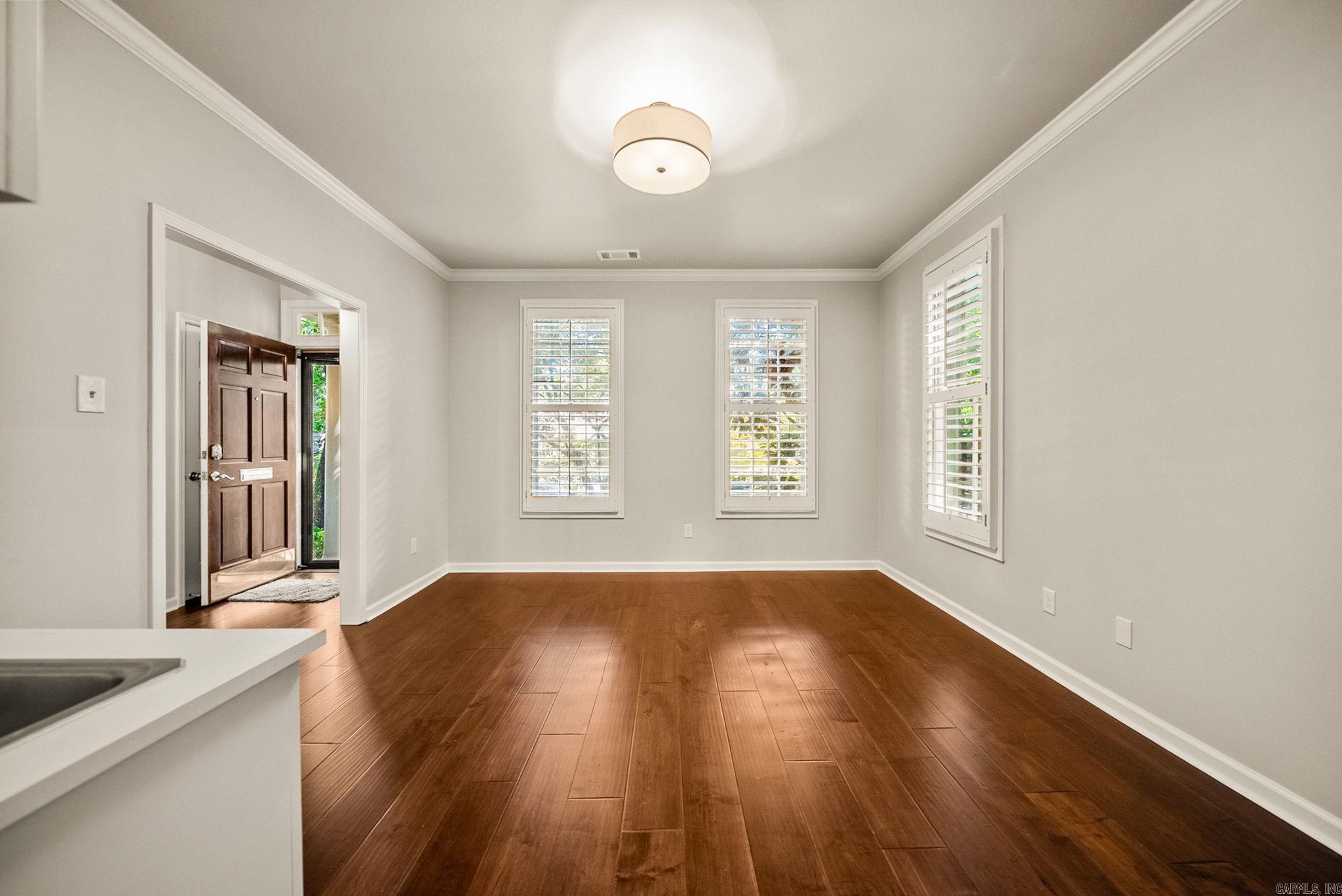 Sheraton Court Townhomes - Residential