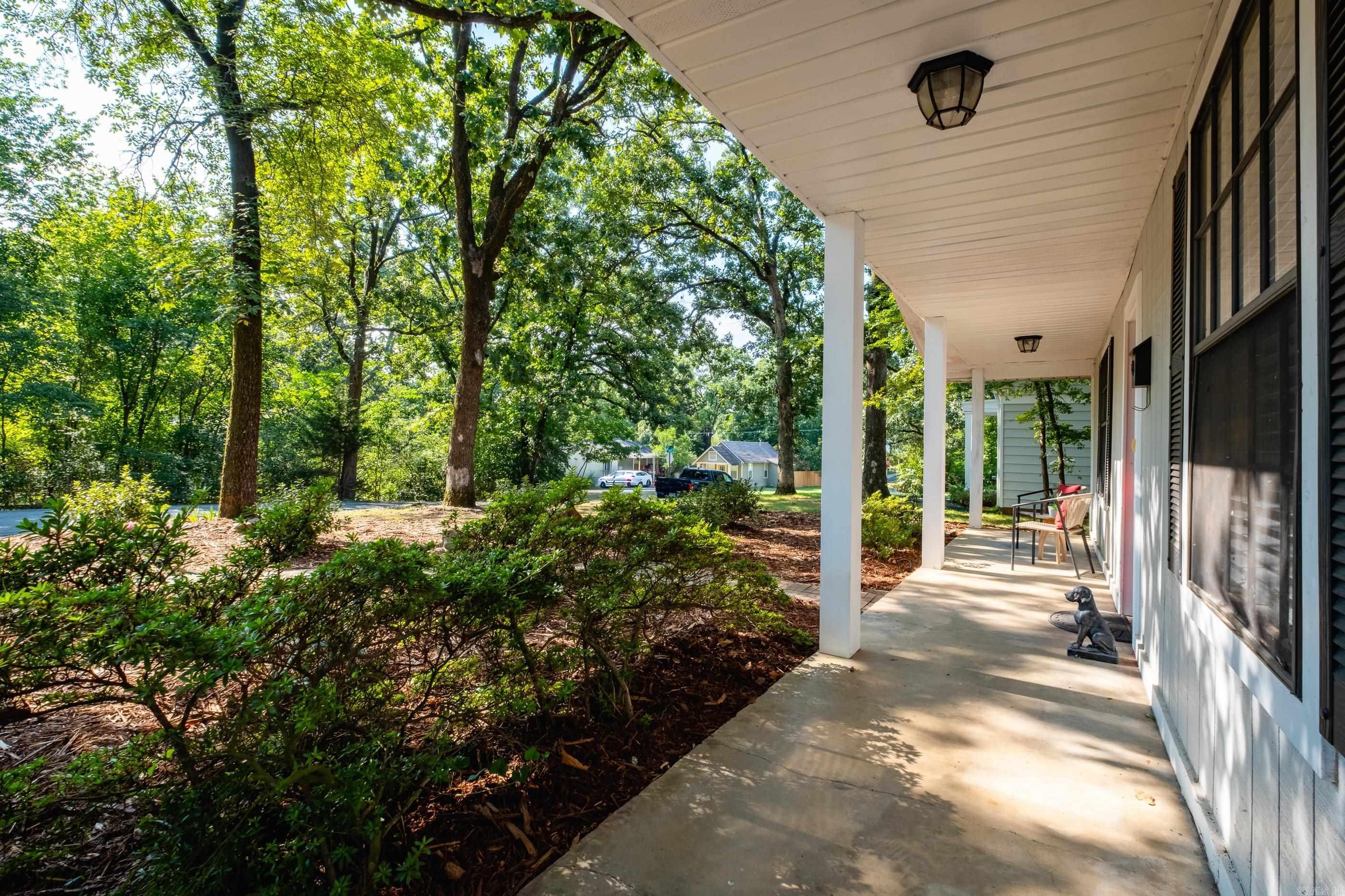 LINCOLN PARK - Residential