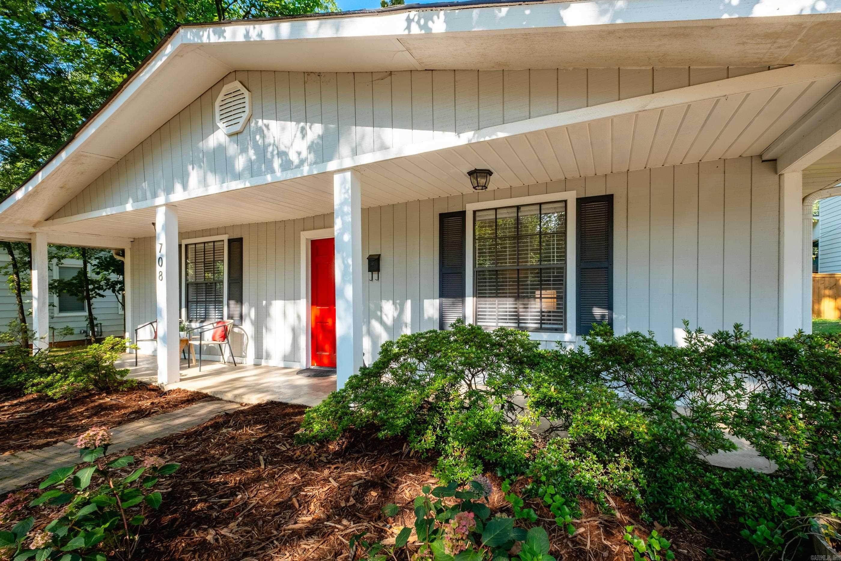 LINCOLN PARK - Residential