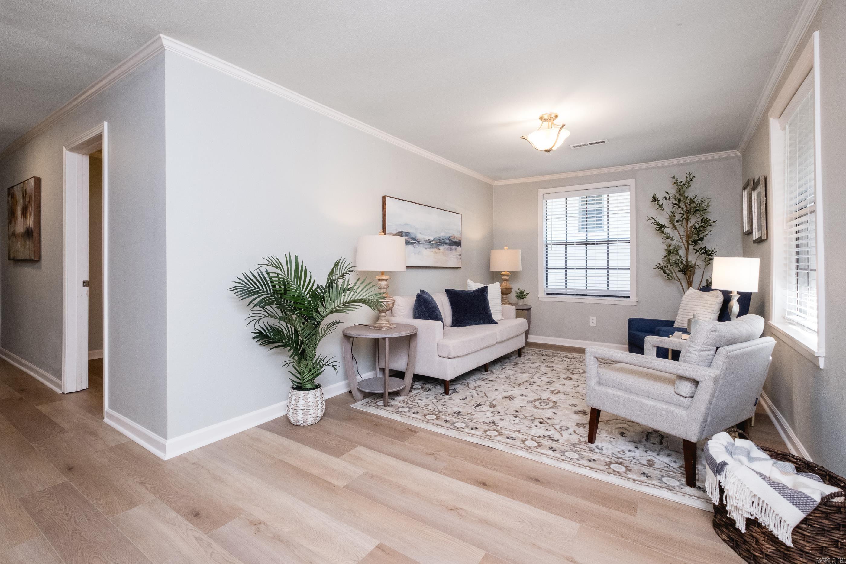 LINCOLN PARK - Residential